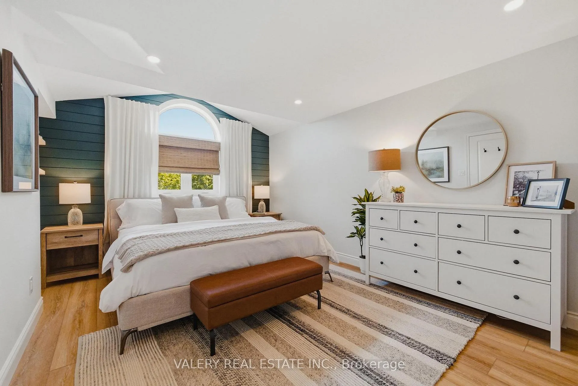 Photo 24 of 267 Percheron Court, Waterloo — HOMEH