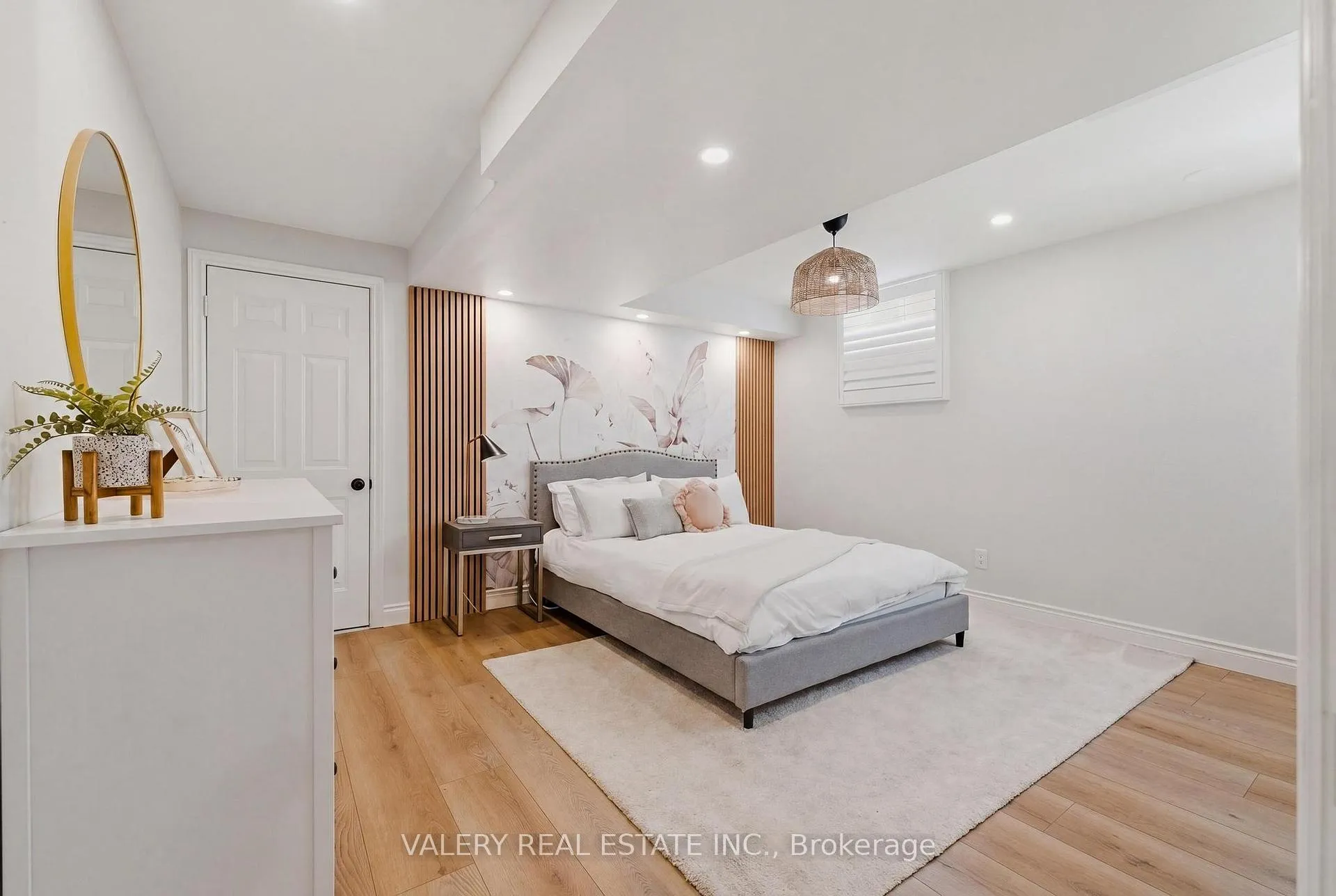 Photo 33 of 267 Percheron Court, Waterloo — HOMEH