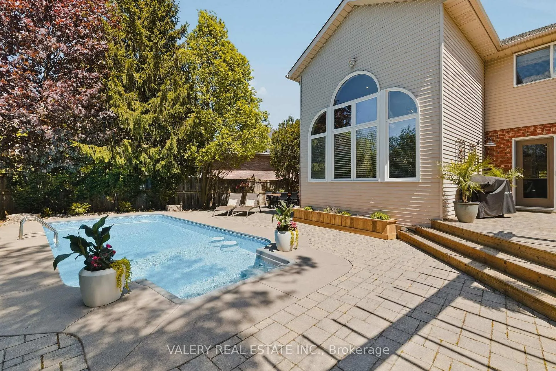 Photo 37 of 267 Percheron Court, Waterloo — HOMEH