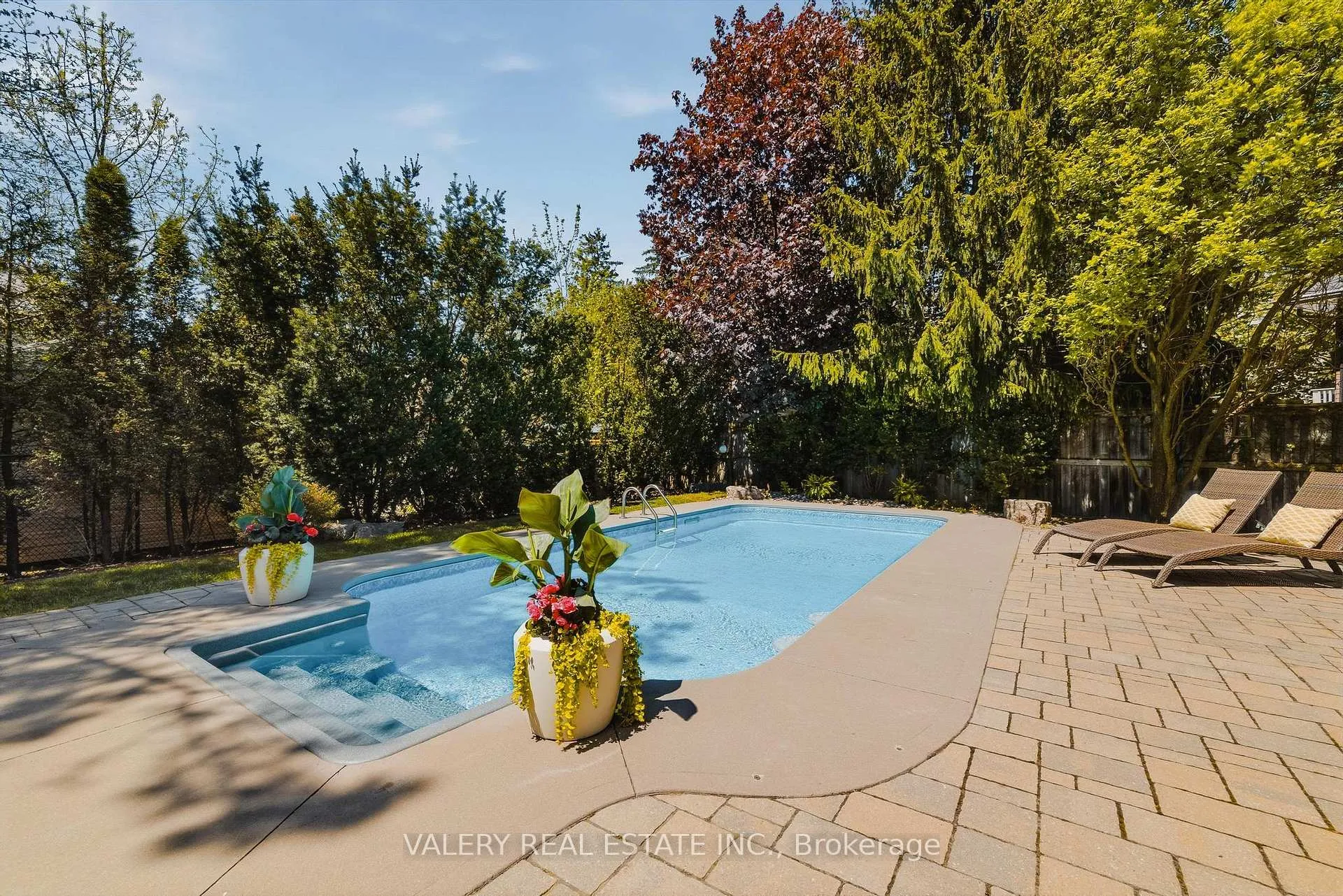 Photo 38 of 267 Percheron Court, Waterloo — HOMEH