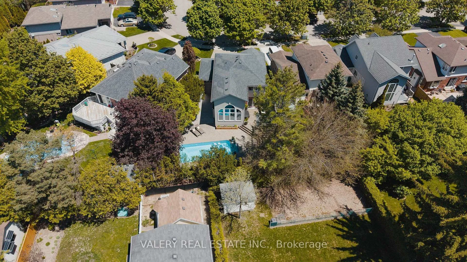 Photo 48 of 267 Percheron Court, Waterloo — HOMEH