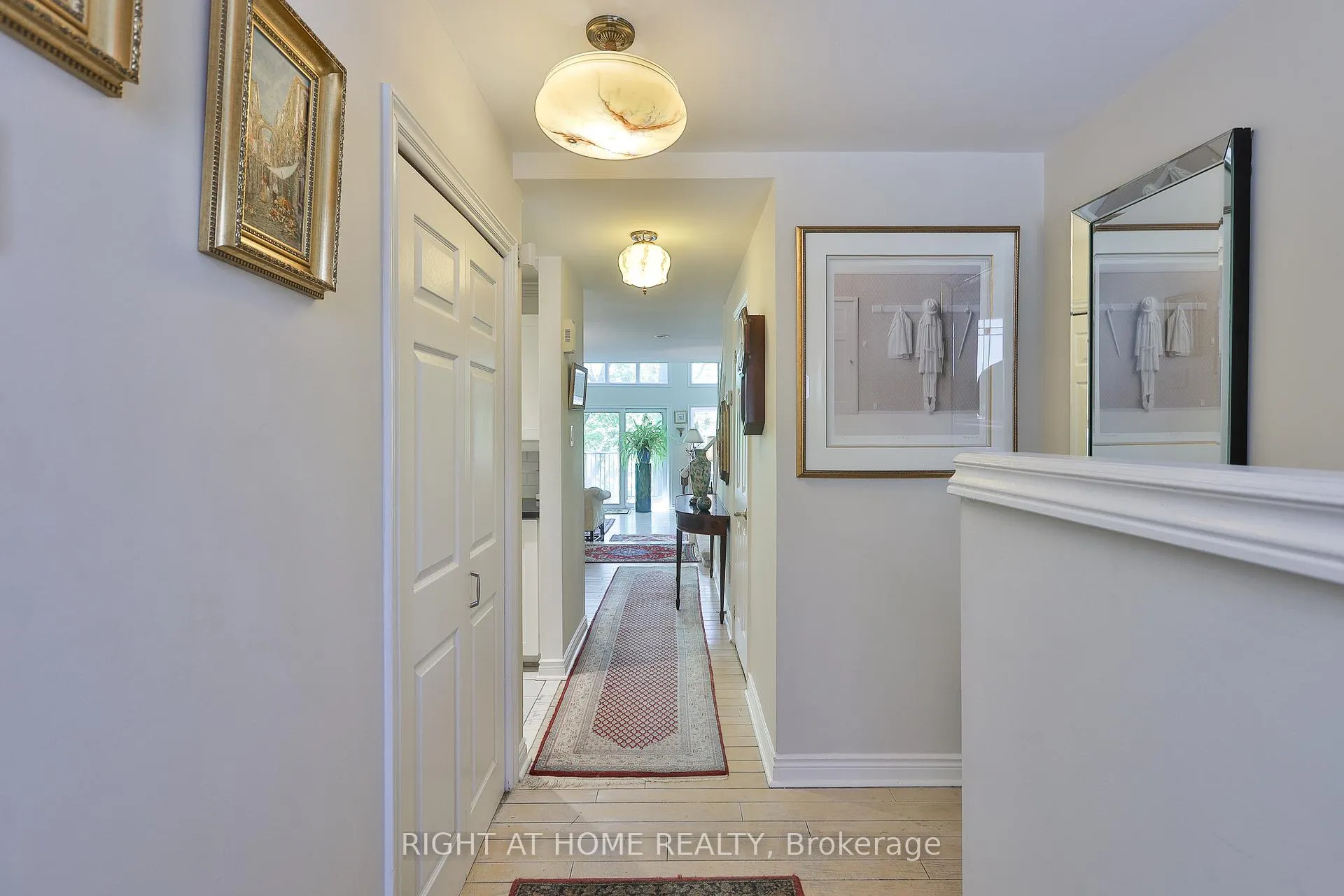 Photo 5 of Unit 9, 18 Doncrest Road, Toronto, Playter Estates-Danforth — HOMEH