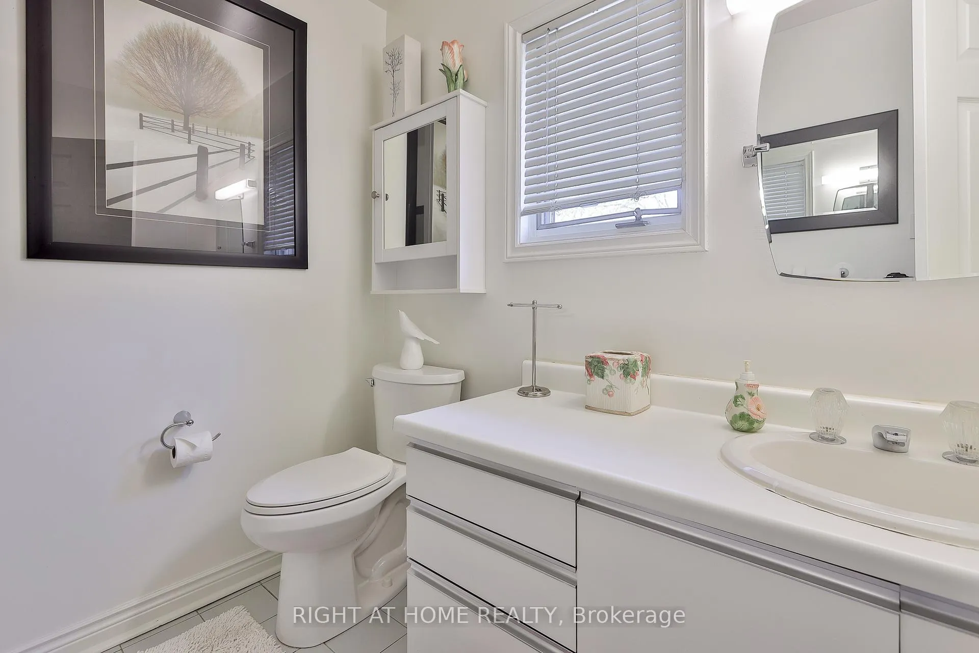 Photo 16 of Unit 9, 18 Doncrest Road, Toronto, Playter Estates-Danforth — HOMEH