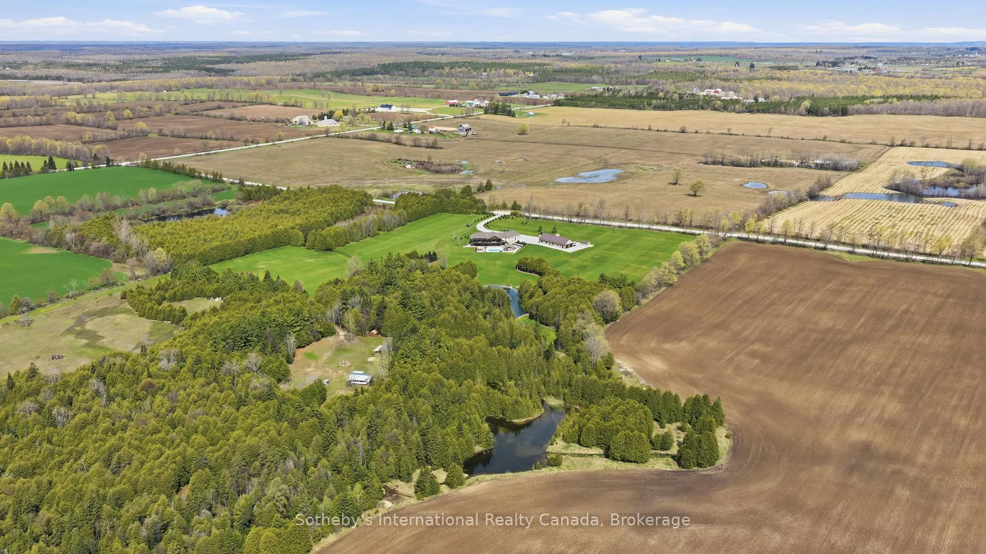 Photo 48 of 565332 Sideroad 7a, Grey Highlands — HOMEH