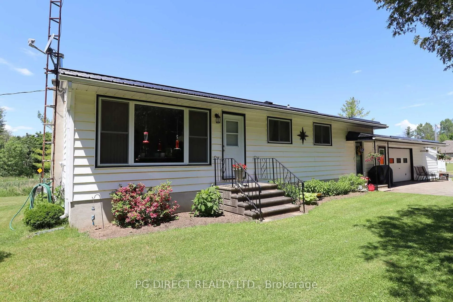 Photo 1 of 3602 Maple Avenue, Augusta, Augusta Twp — HOMEH