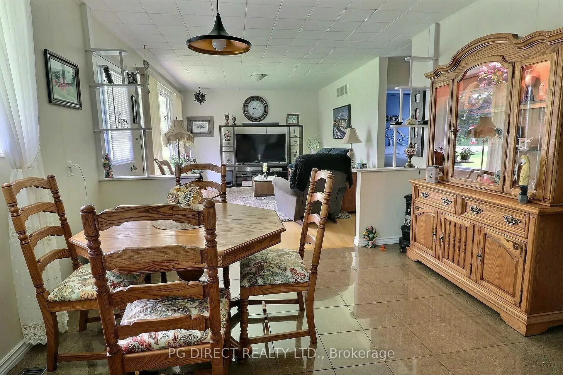 Photo 5 of 3602 Maple Avenue, Augusta, Augusta Twp — HOMEH