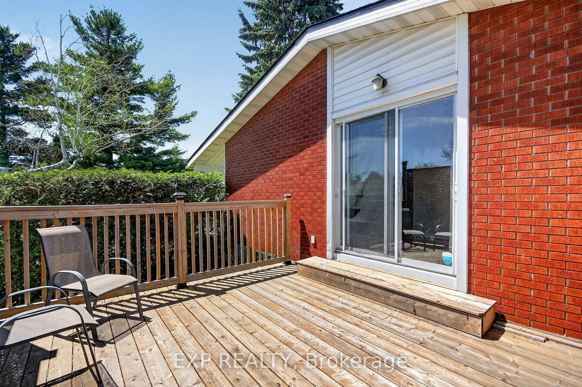 Photo 16 of 31 Barlyn Avenue, Ottawa, City View/Skyline/Fisher Heights/Parkwood Hills — HOMEH