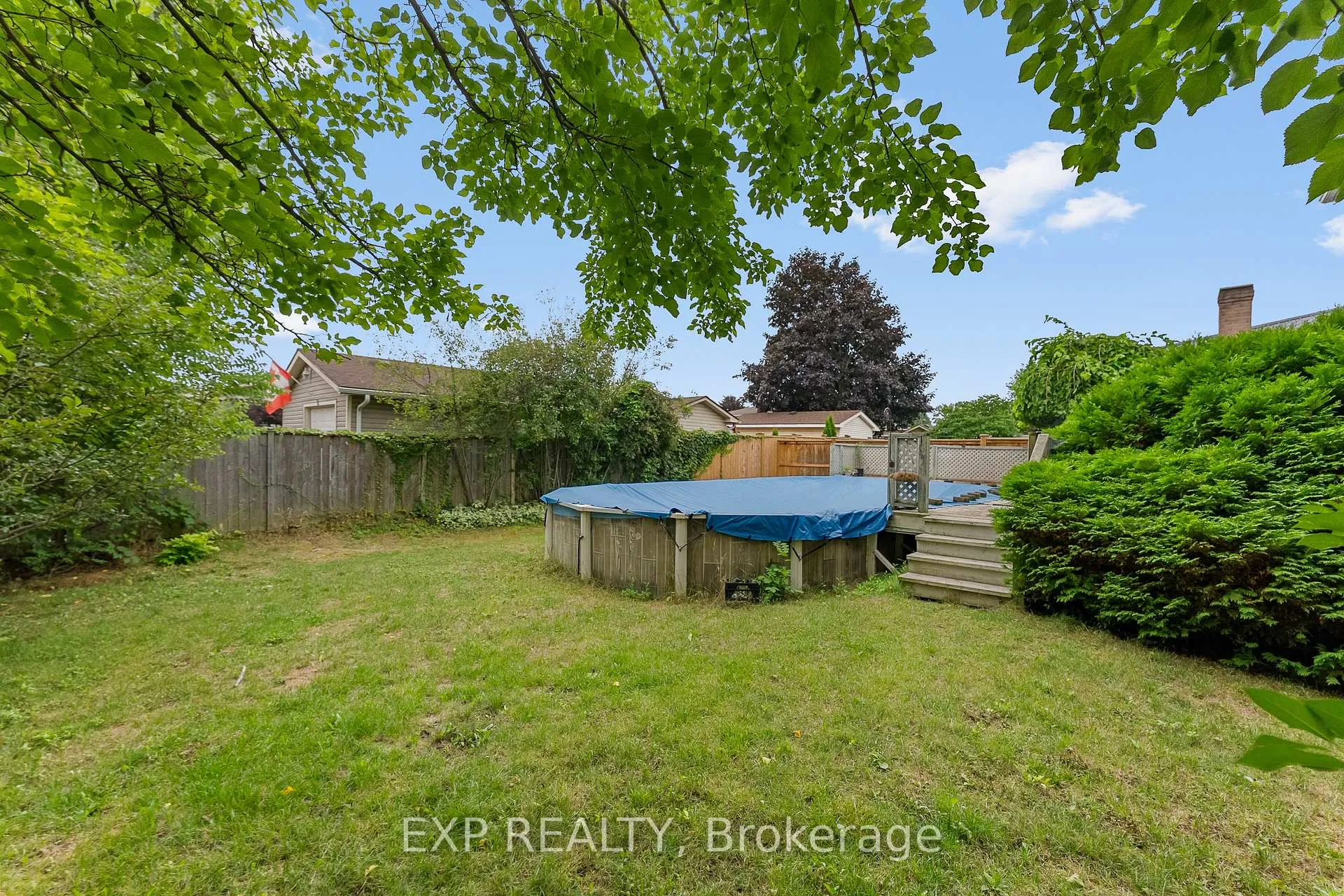 Photo 28 of 3 Briarsdale Crescent, Welland, N. Welland — HOMEH
