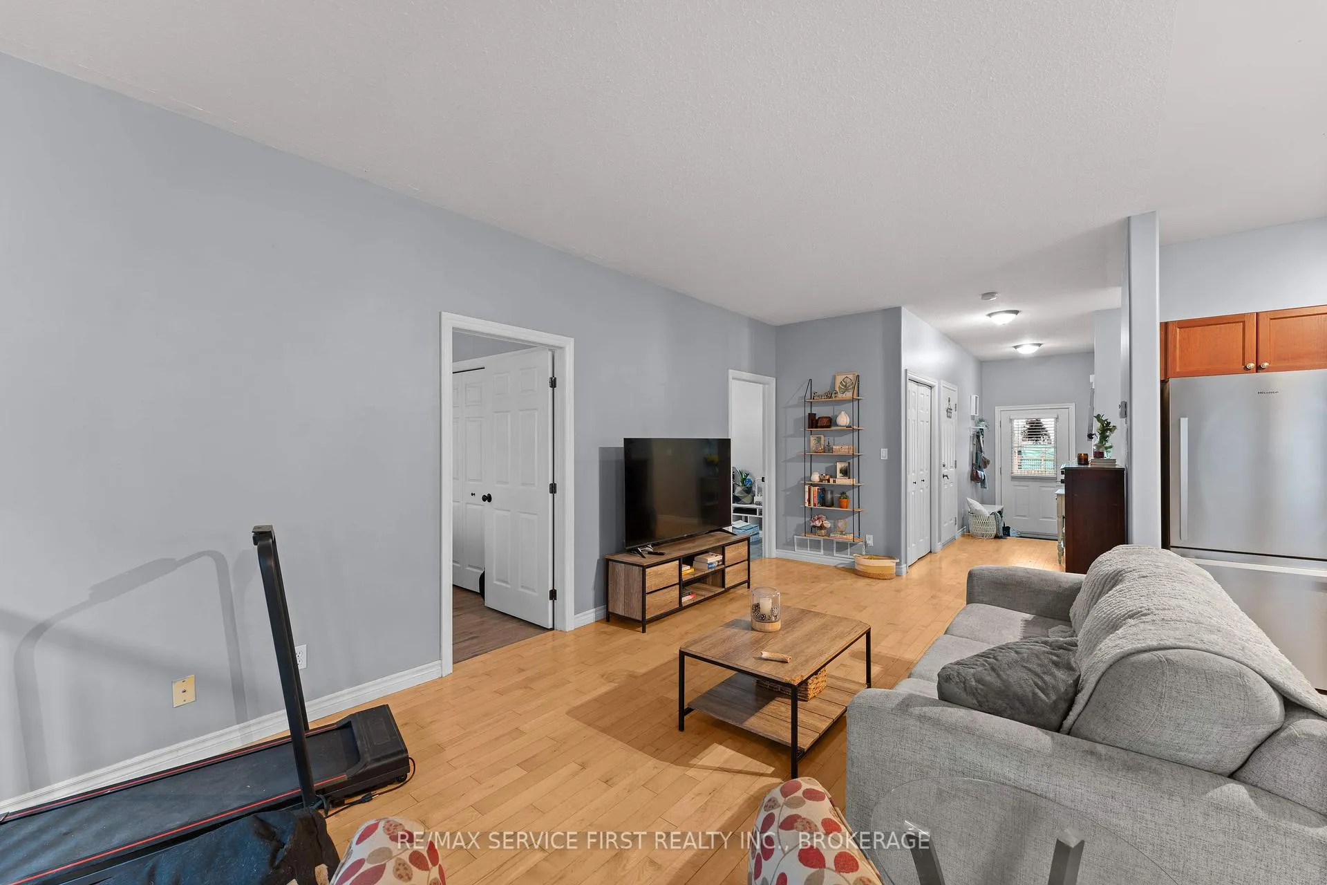Photo 6 of 151 Kildare Avenue, Loyalist, Amherstview — HOMEH