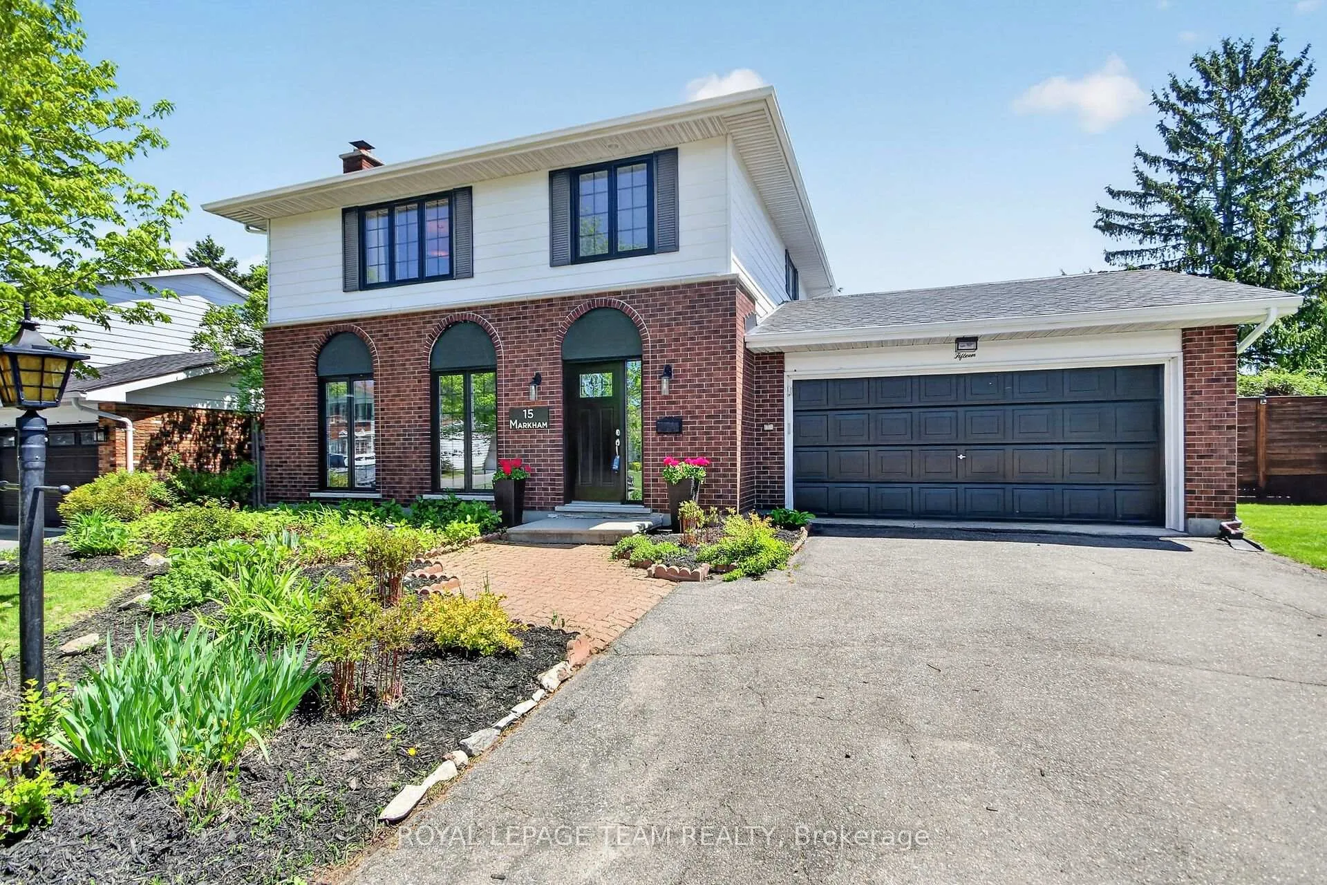 Photo 1 of 15 Markham Avenue, Ottawa, Craig Henry/Woodvale — HOMEH
