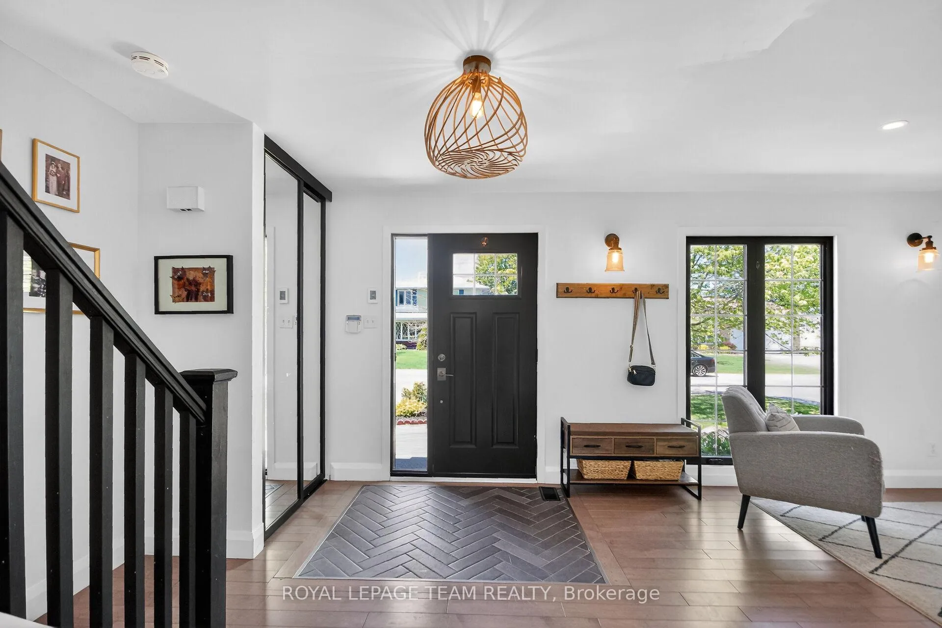 Photo 6 of 15 Markham Avenue, Ottawa, Craig Henry/Woodvale — HOMEH