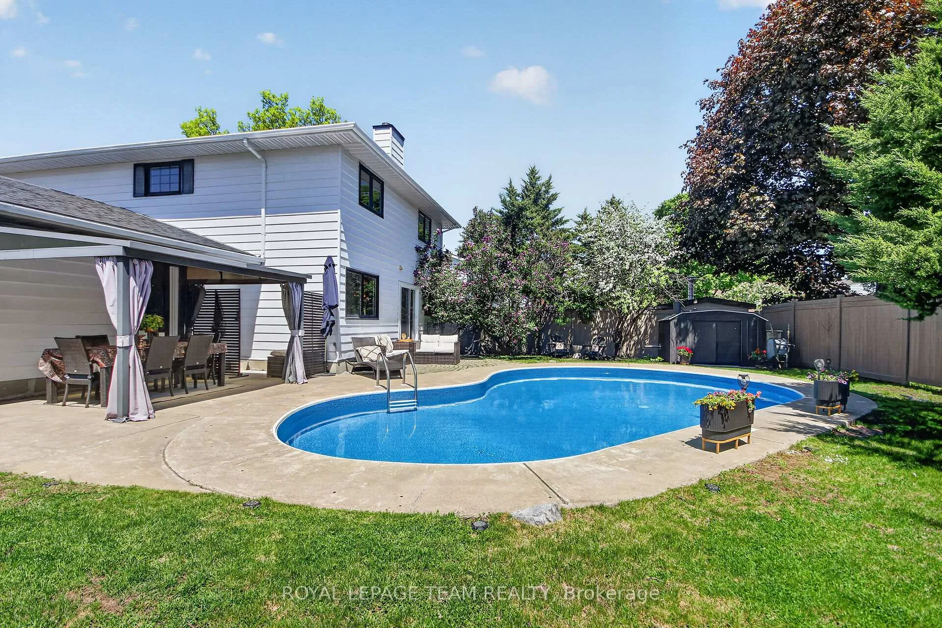 Photo 47 of 15 Markham Avenue, Ottawa, Craig Henry/Woodvale — HOMEH