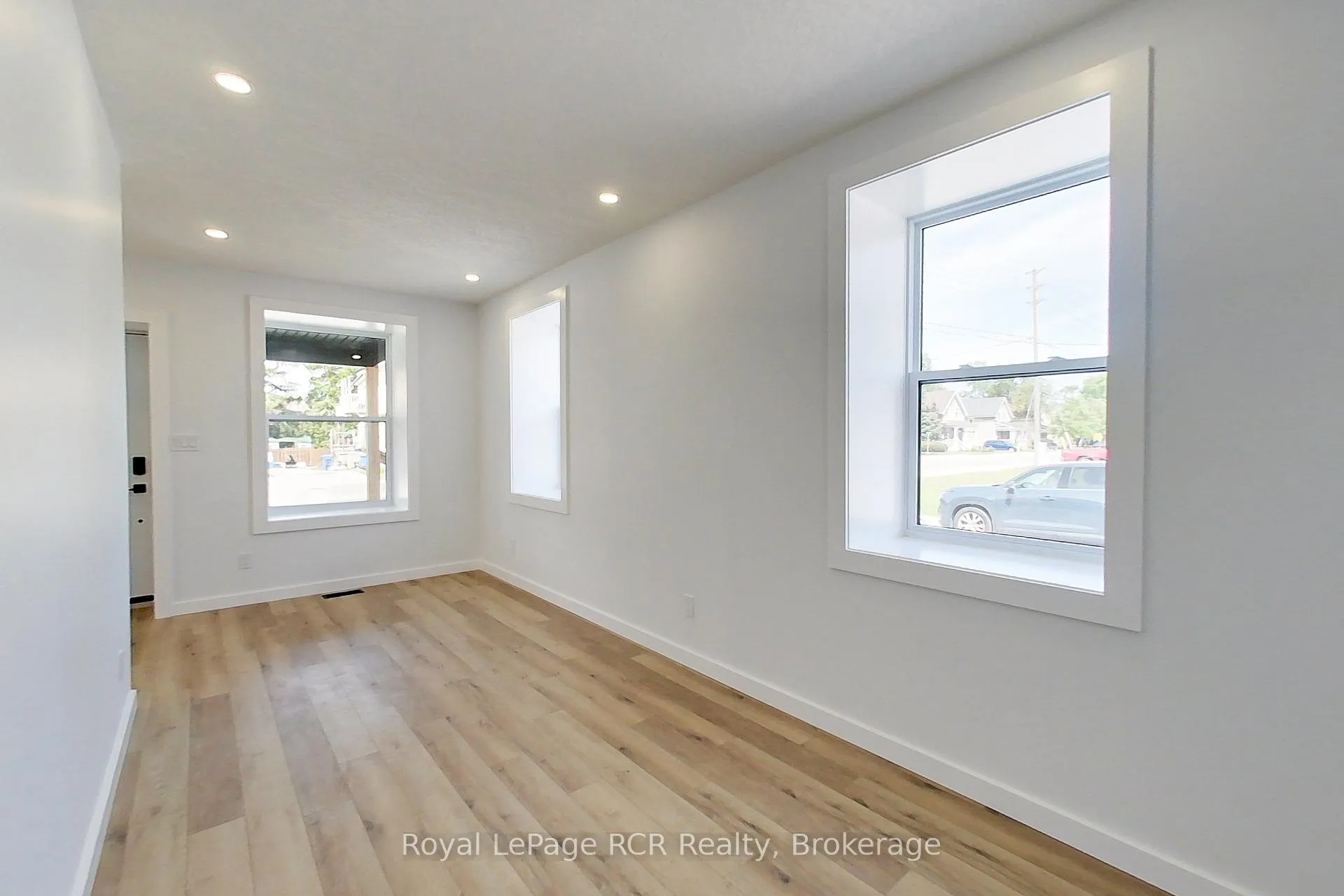 Photo 21 of 563 7th Avenue, Hanover — HOMEH