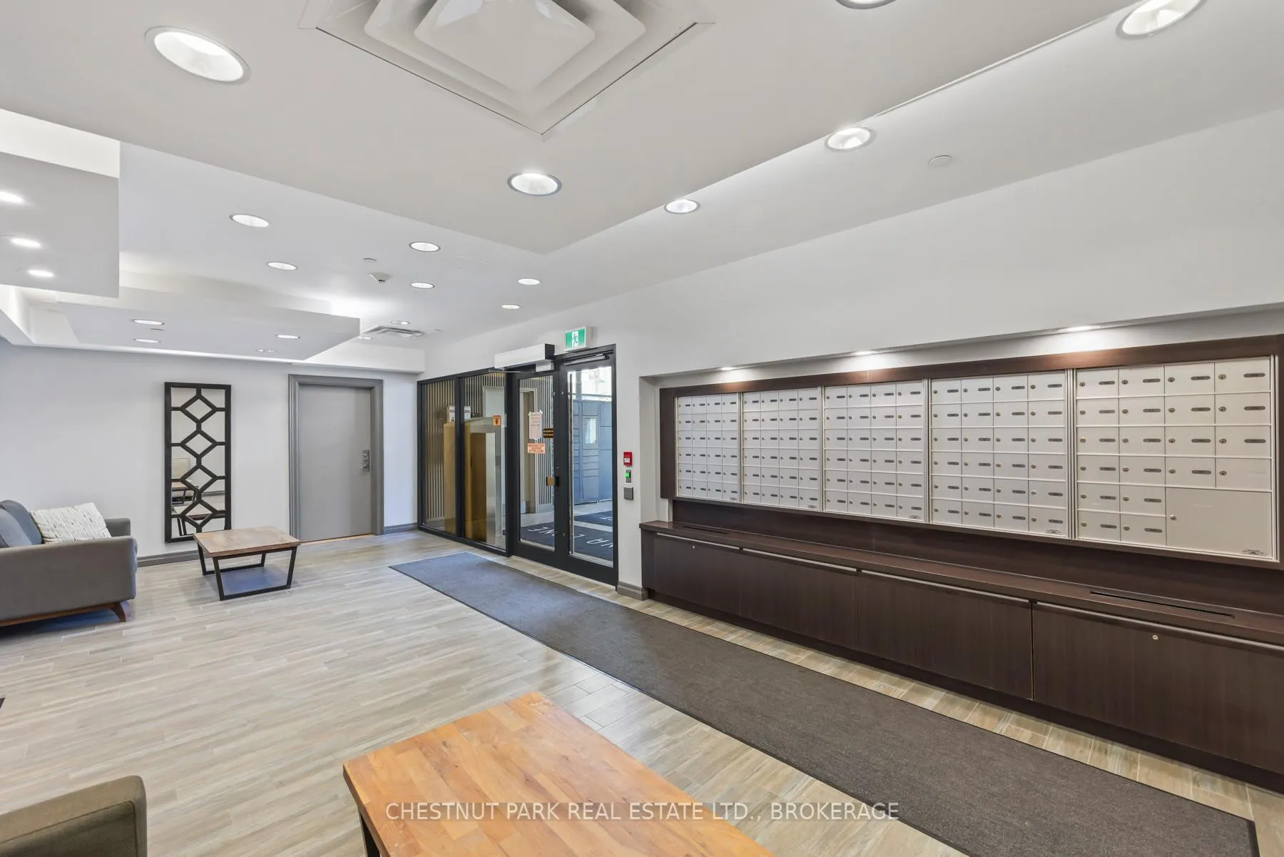 Photo 7 of Unit 602, 121 Queen Street, Kingston, East of Sir John A. Blvd — HOMEH