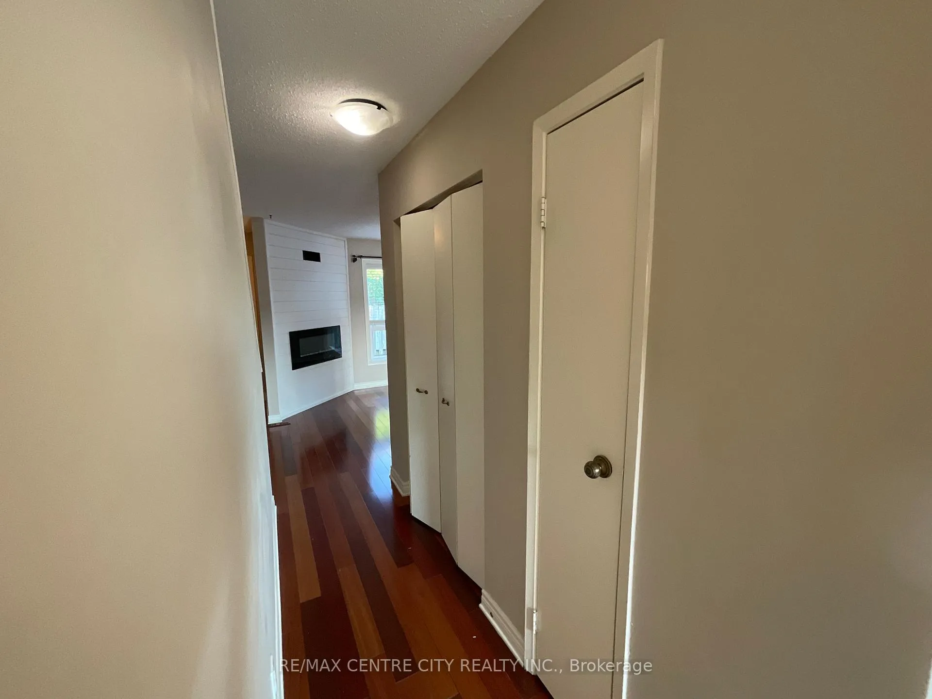 Photo 7 of Unit 39, 89 Highview Avenue, London, South X — HOMEH
