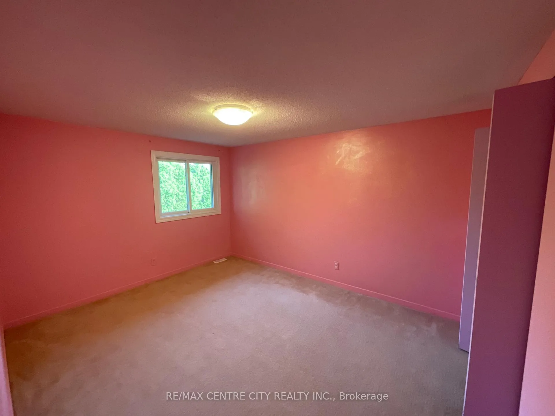 Photo 13 of Unit 39, 89 Highview Avenue, London, South X — HOMEH