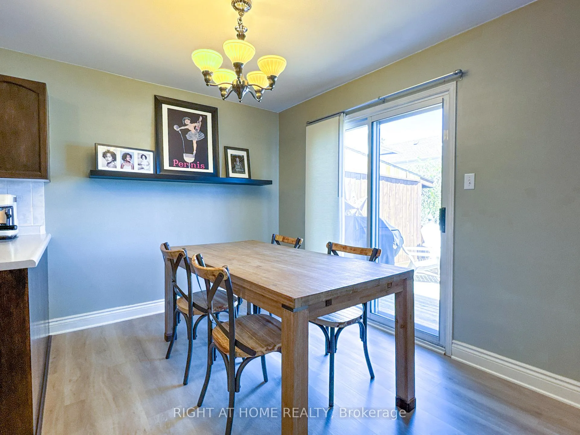 Photo 17 of 105 Summers Drive, Thorold, Confederation Heights — HOMEH