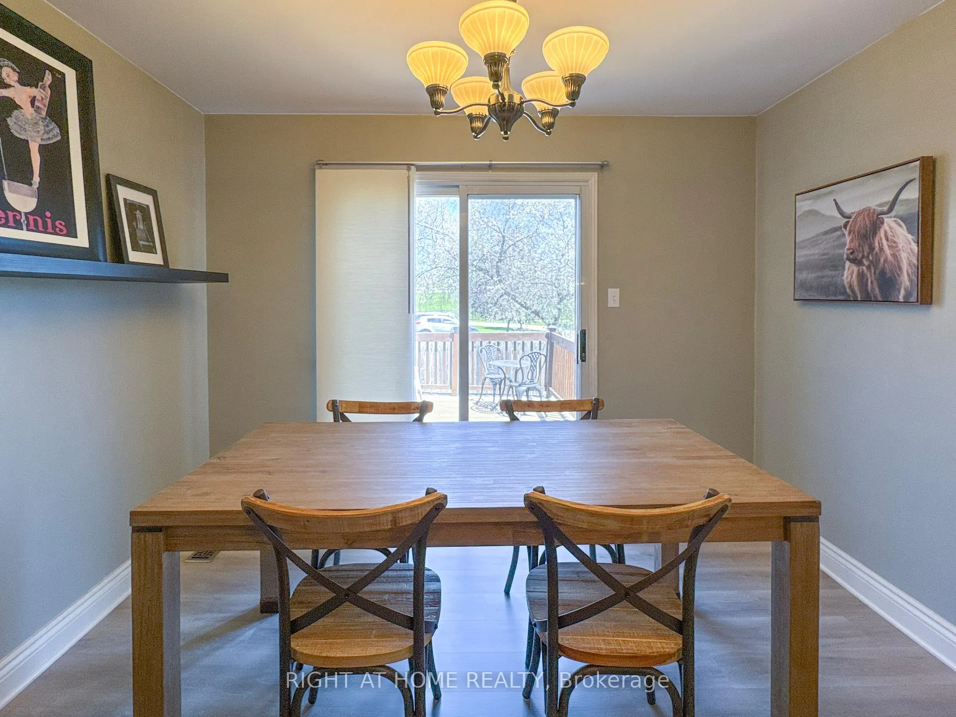 Photo 18 of 105 Summers Drive, Thorold, Confederation Heights — HOMEH