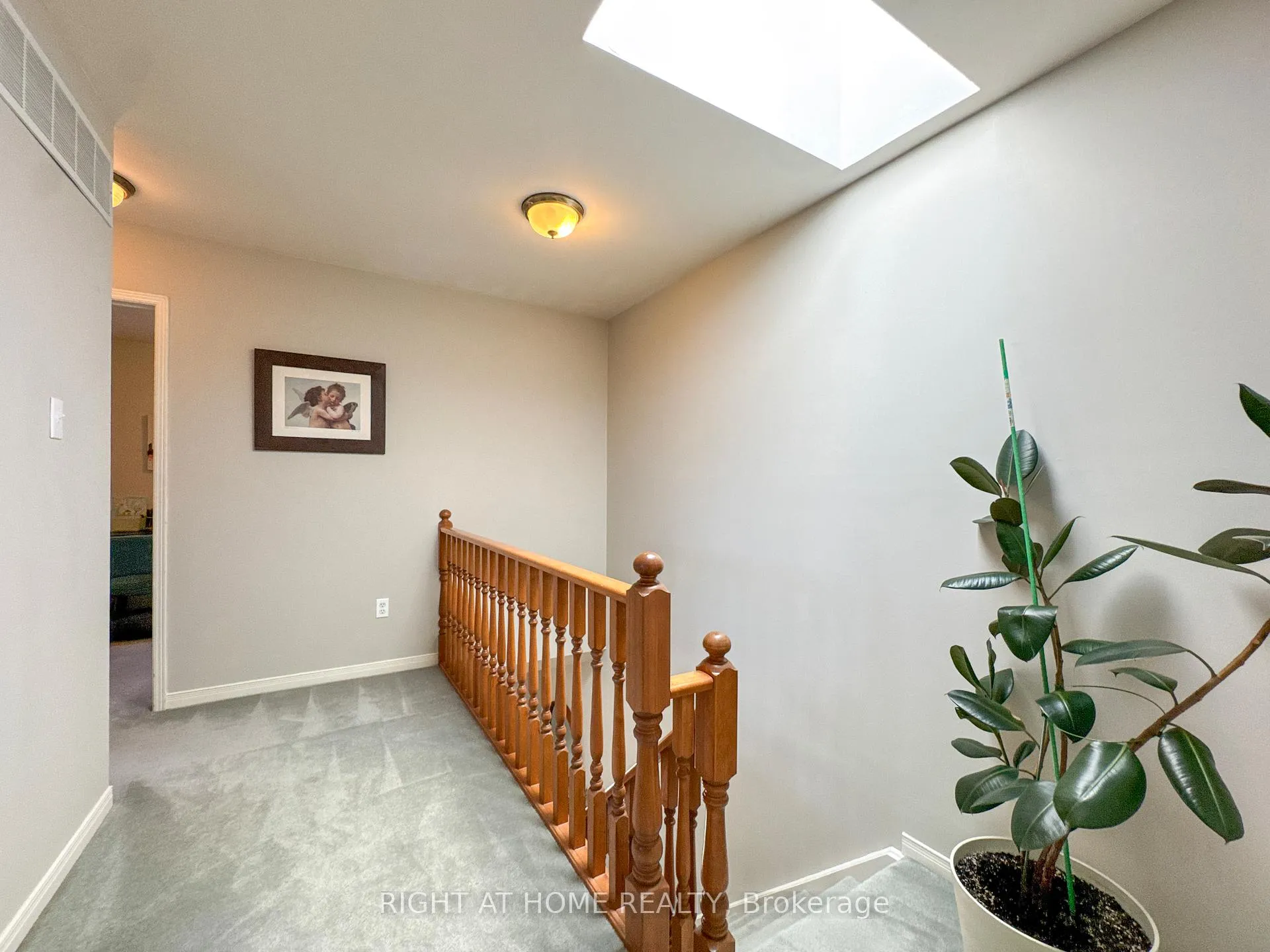 Photo 25 of 105 Summers Drive, Thorold, Confederation Heights — HOMEH