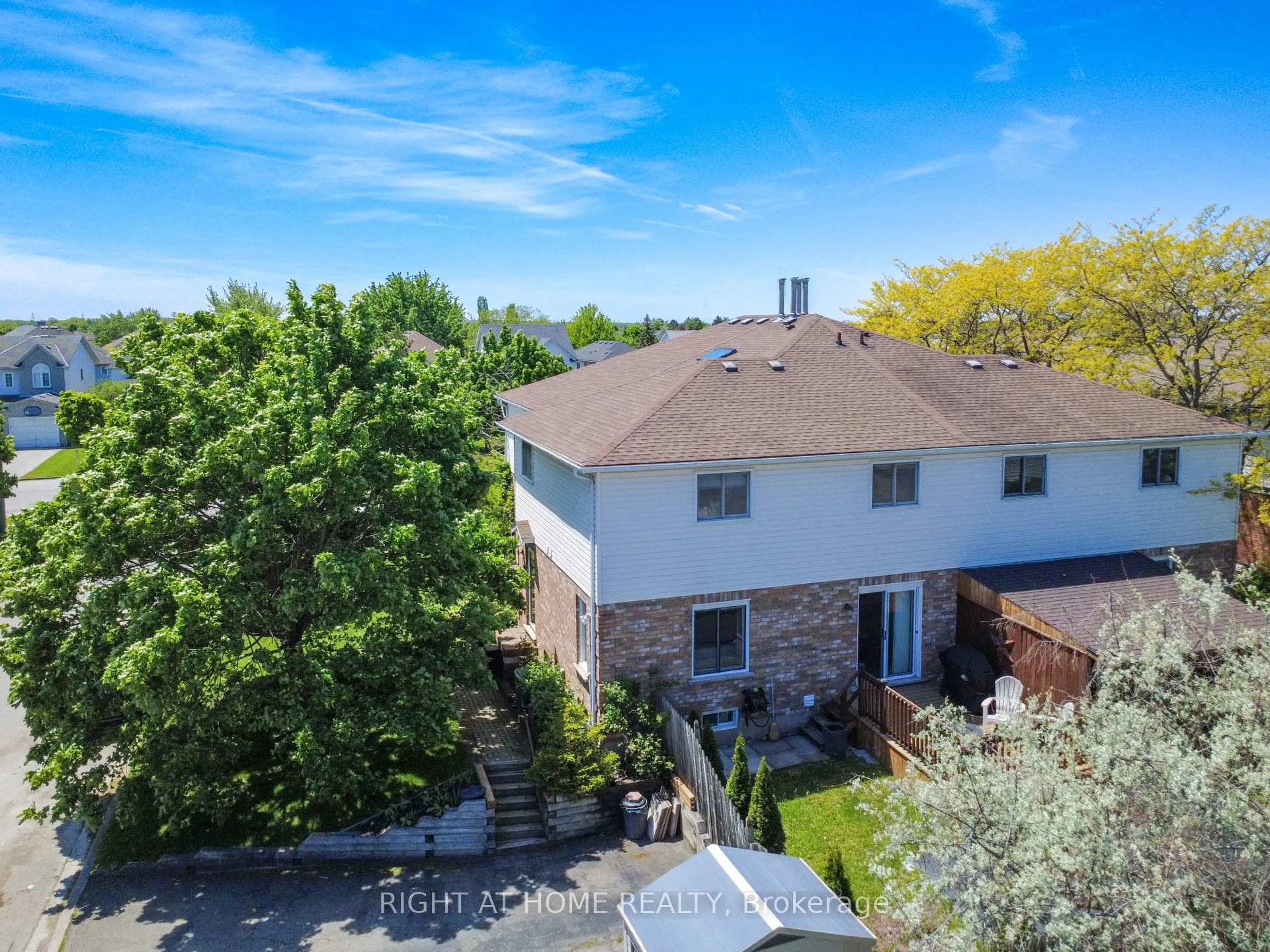 Photo 41 of 105 Summers Drive, Thorold, Confederation Heights — HOMEH