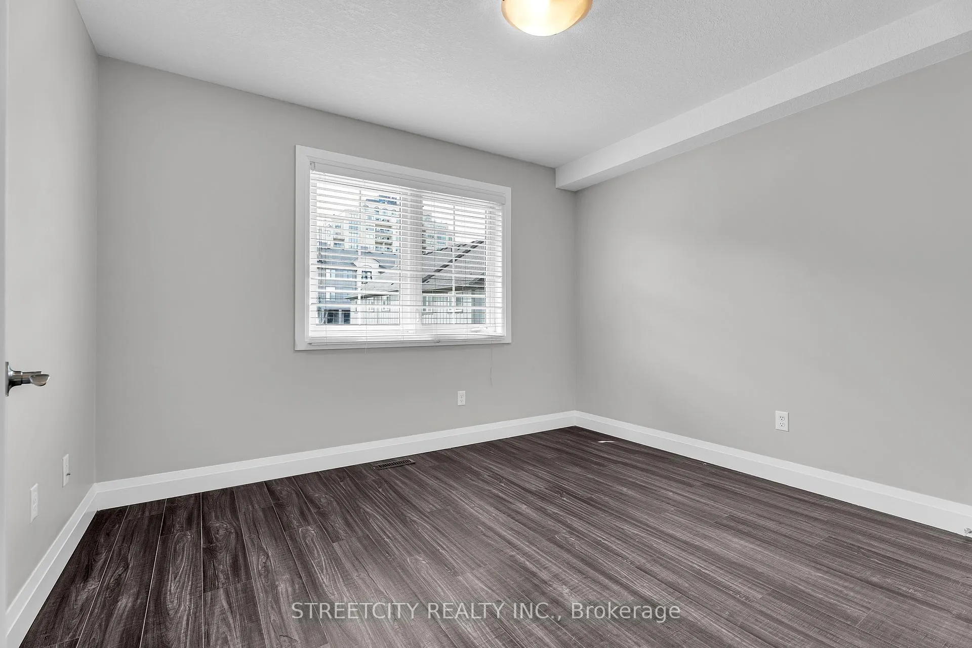 Photo 22 of 247 Callaway Road, London, North R — HOMEH