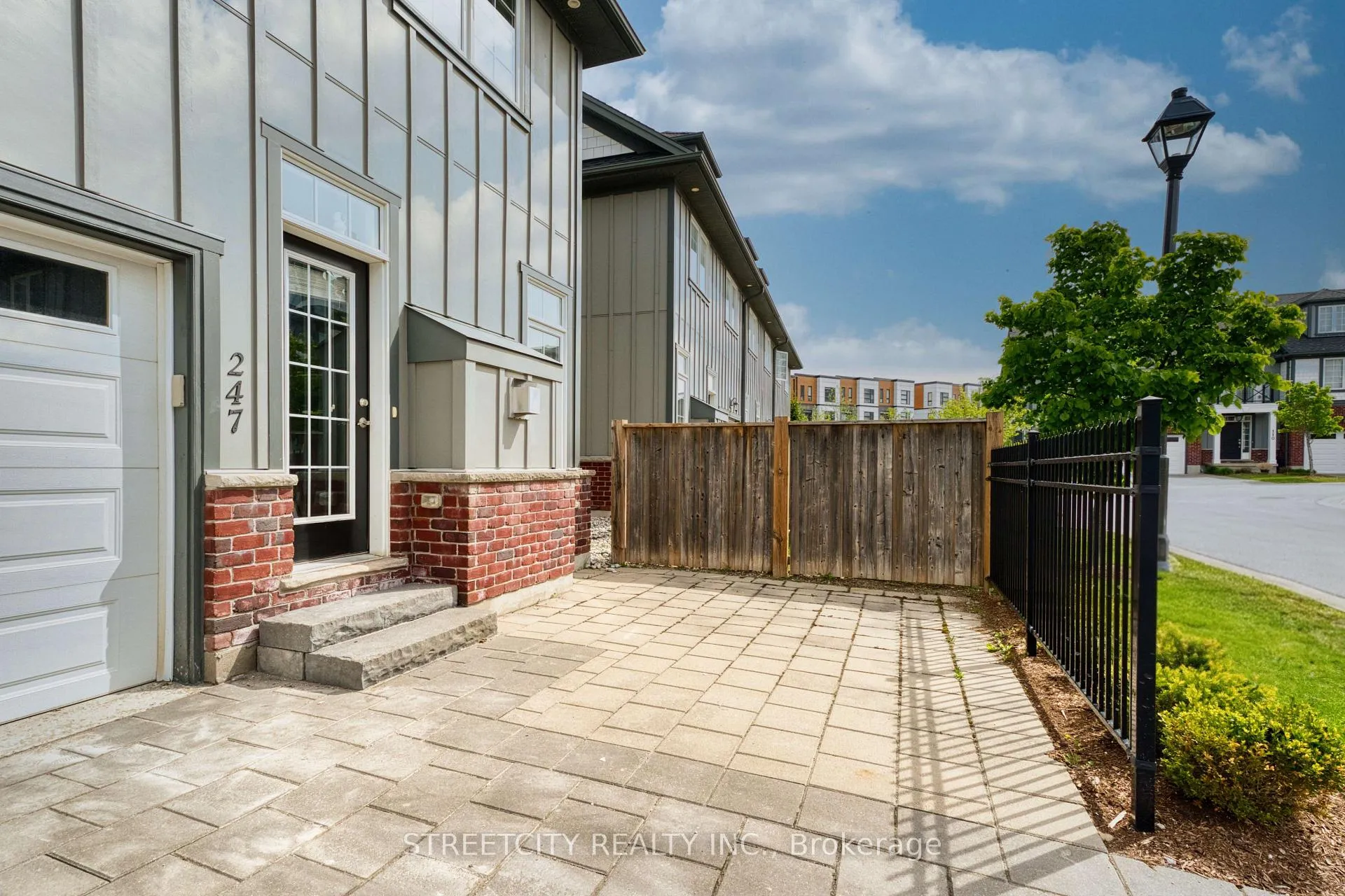 Photo 34 of 247 Callaway Road, London, North R — HOMEH