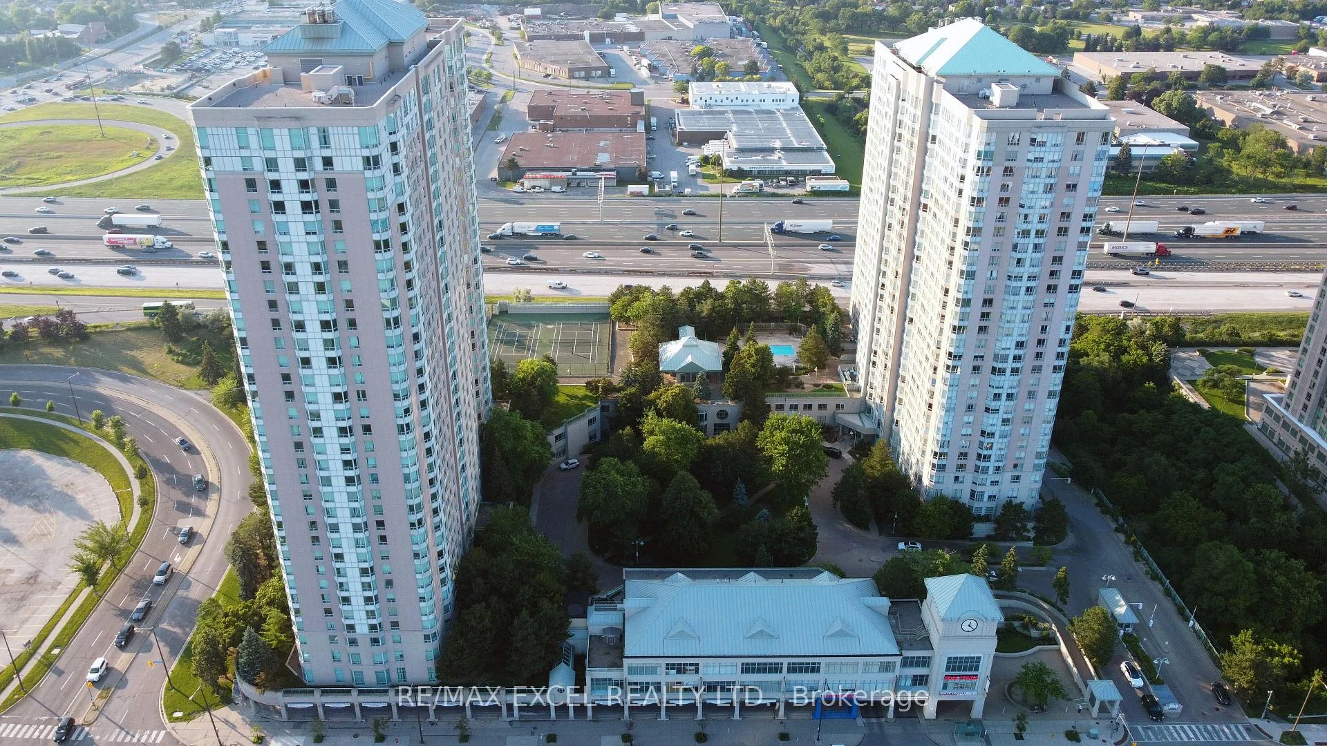 Photo of Unit 1013, 88 Corporate Drive
