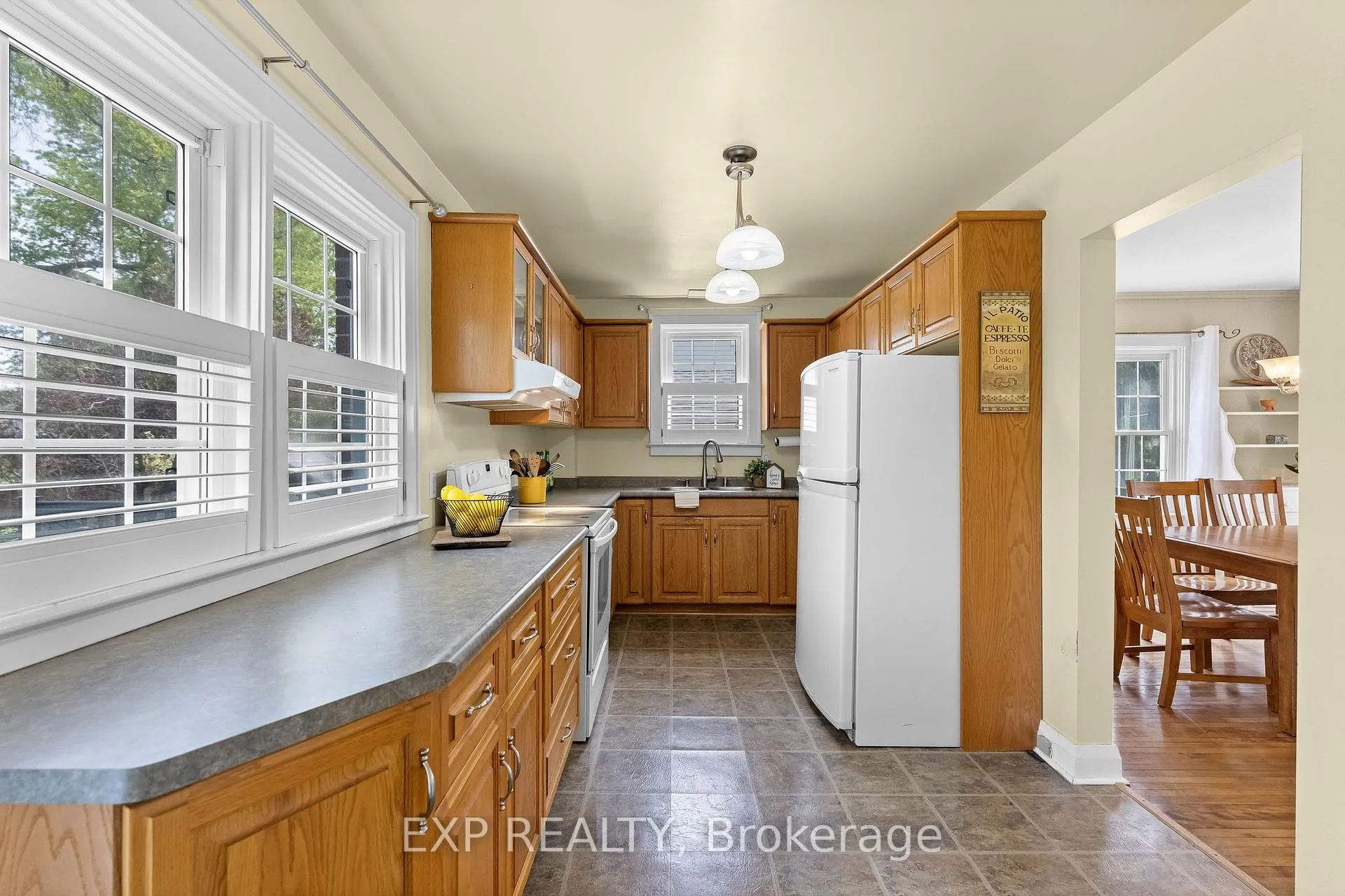 Photo 13 of 7009 High Street, Niagara Falls, Hospital — HOMEH