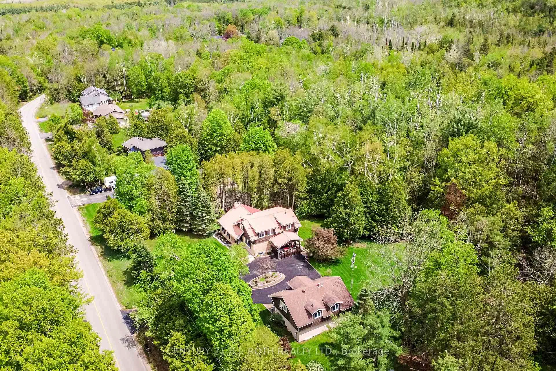Photo 2 of 1629 Mt. St. Louis Road E, Oro-Medonte, Rural Oro-Medonte — HOMEH