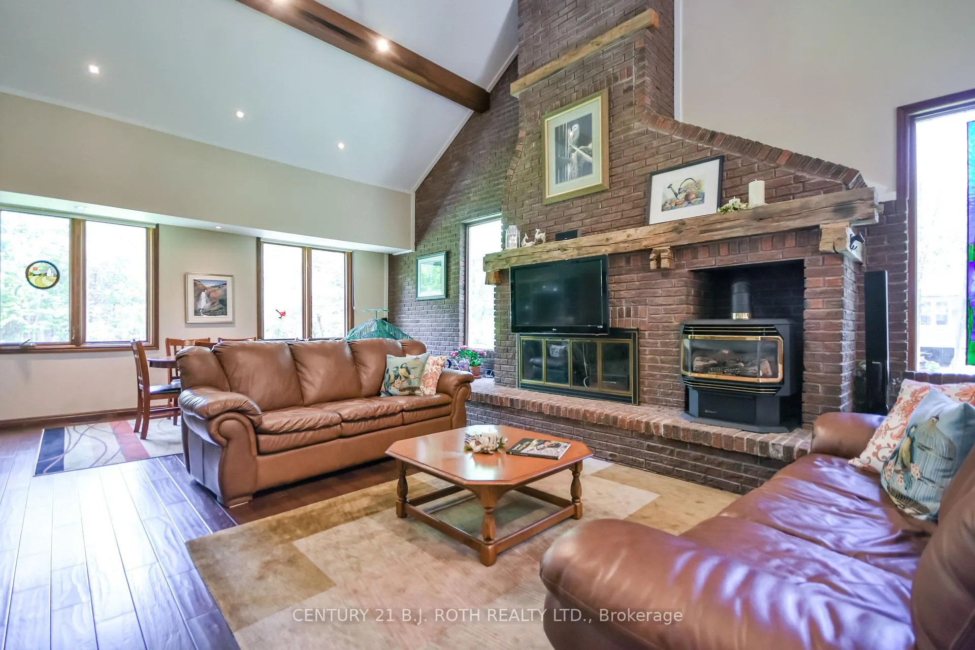 Photo 8 of 1629 Mt. St. Louis Road E, Oro-Medonte, Rural Oro-Medonte — HOMEH