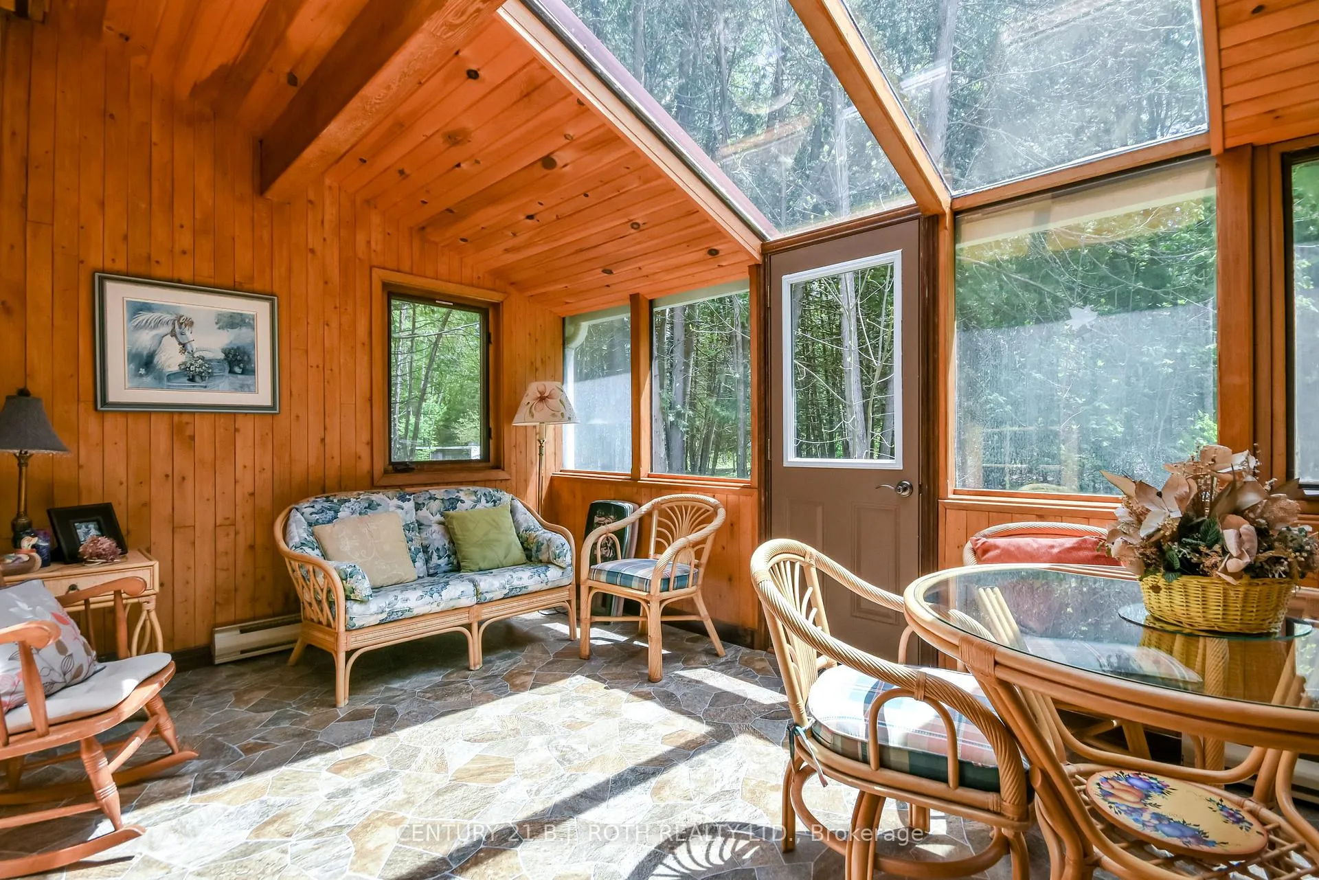 Photo 10 of 1629 Mt. St. Louis Road E, Oro-Medonte, Rural Oro-Medonte — HOMEH