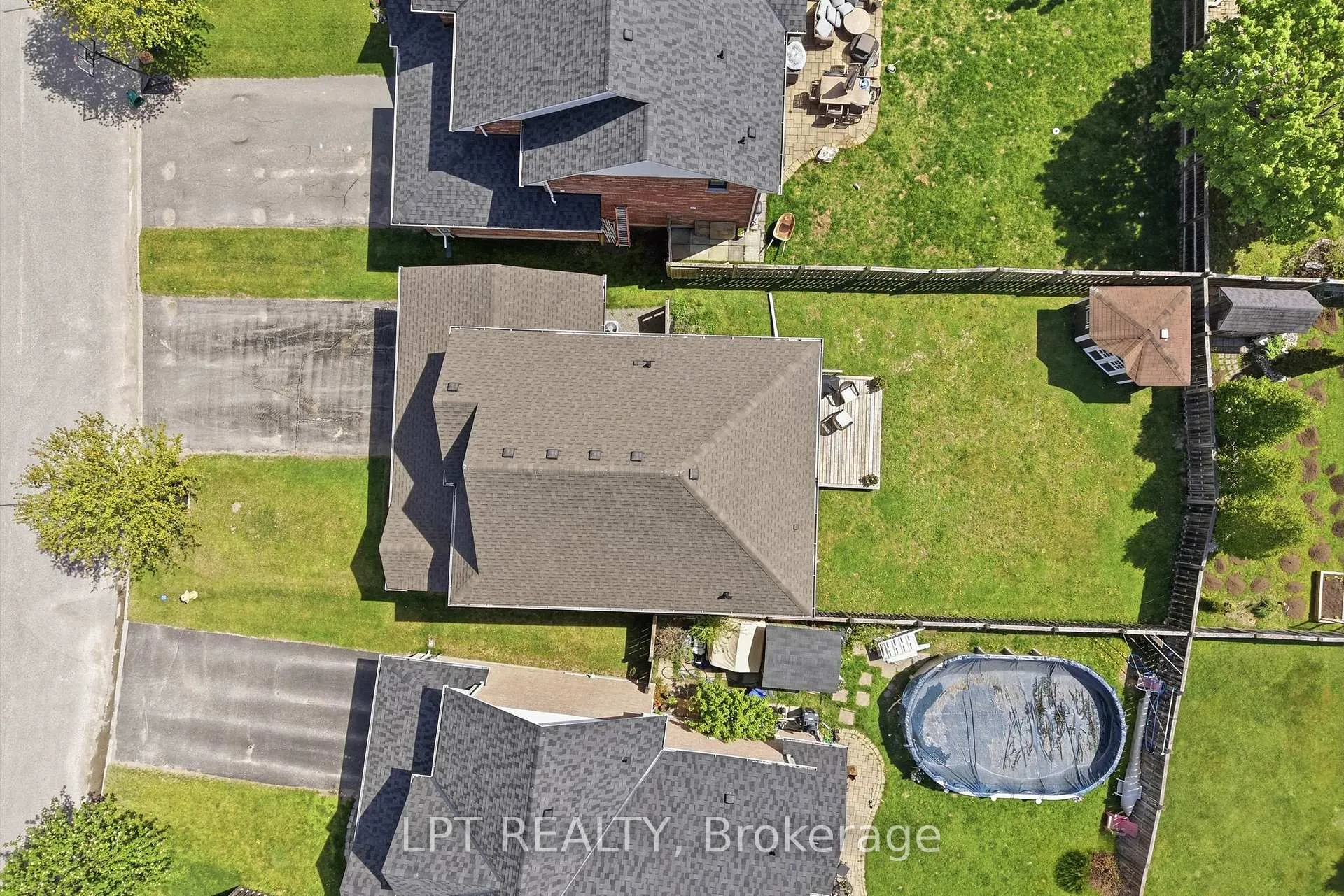 Photo 31 of 4 Millbury Road, Uxbridge — HOMEH