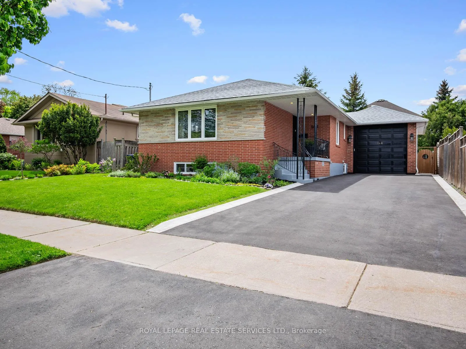 Photo 1 of 148 Wincott Drive, Etobicoke, Willowridge-Martingrove-Richview — HOMEH