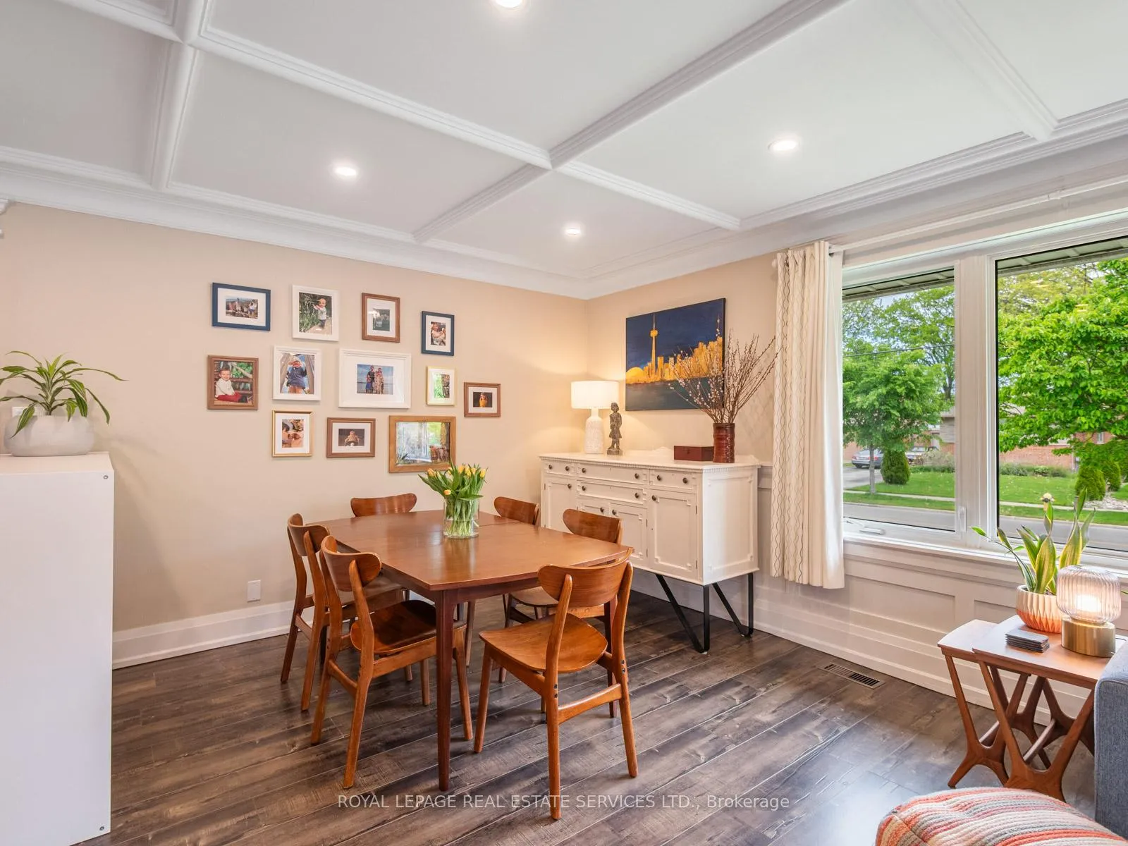 Photo 12 of 148 Wincott Drive, Etobicoke, Willowridge-Martingrove-Richview — HOMEH