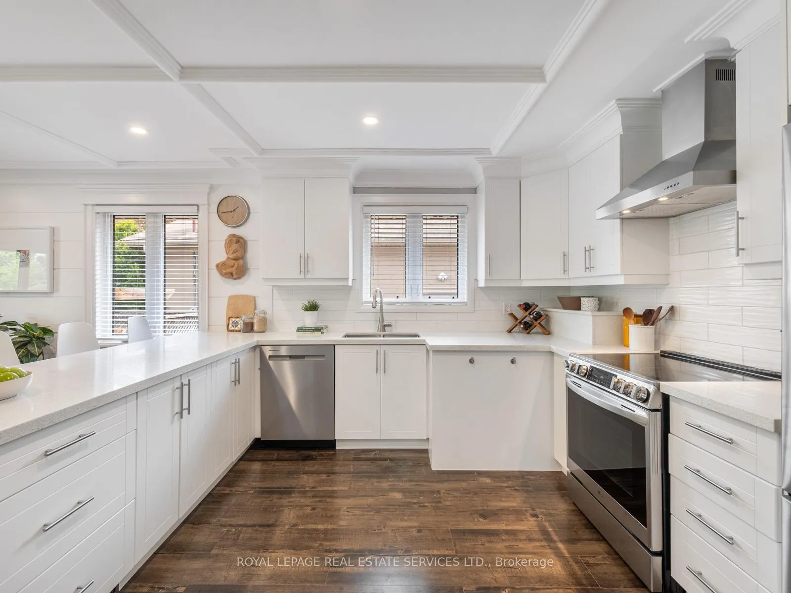 Photo 16 of 148 Wincott Drive, Etobicoke, Willowridge-Martingrove-Richview — HOMEH