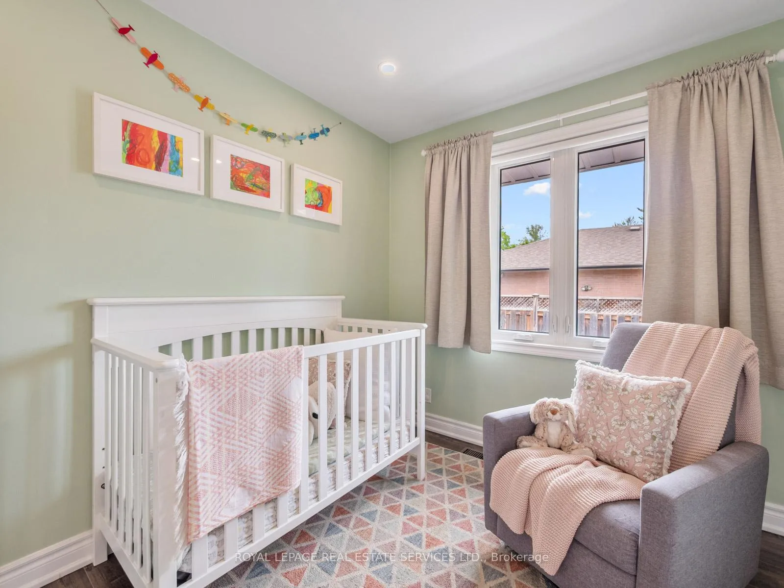 Photo 27 of 148 Wincott Drive, Etobicoke, Willowridge-Martingrove-Richview — HOMEH
