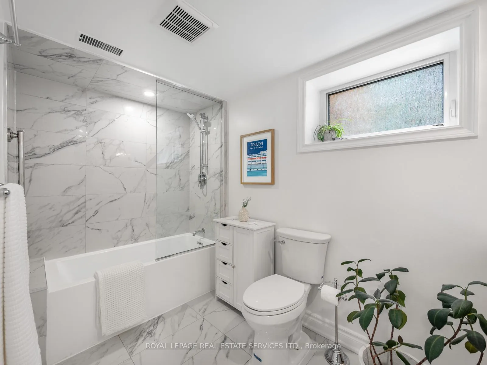 Photo 39 of 148 Wincott Drive, Etobicoke, Willowridge-Martingrove-Richview — HOMEH