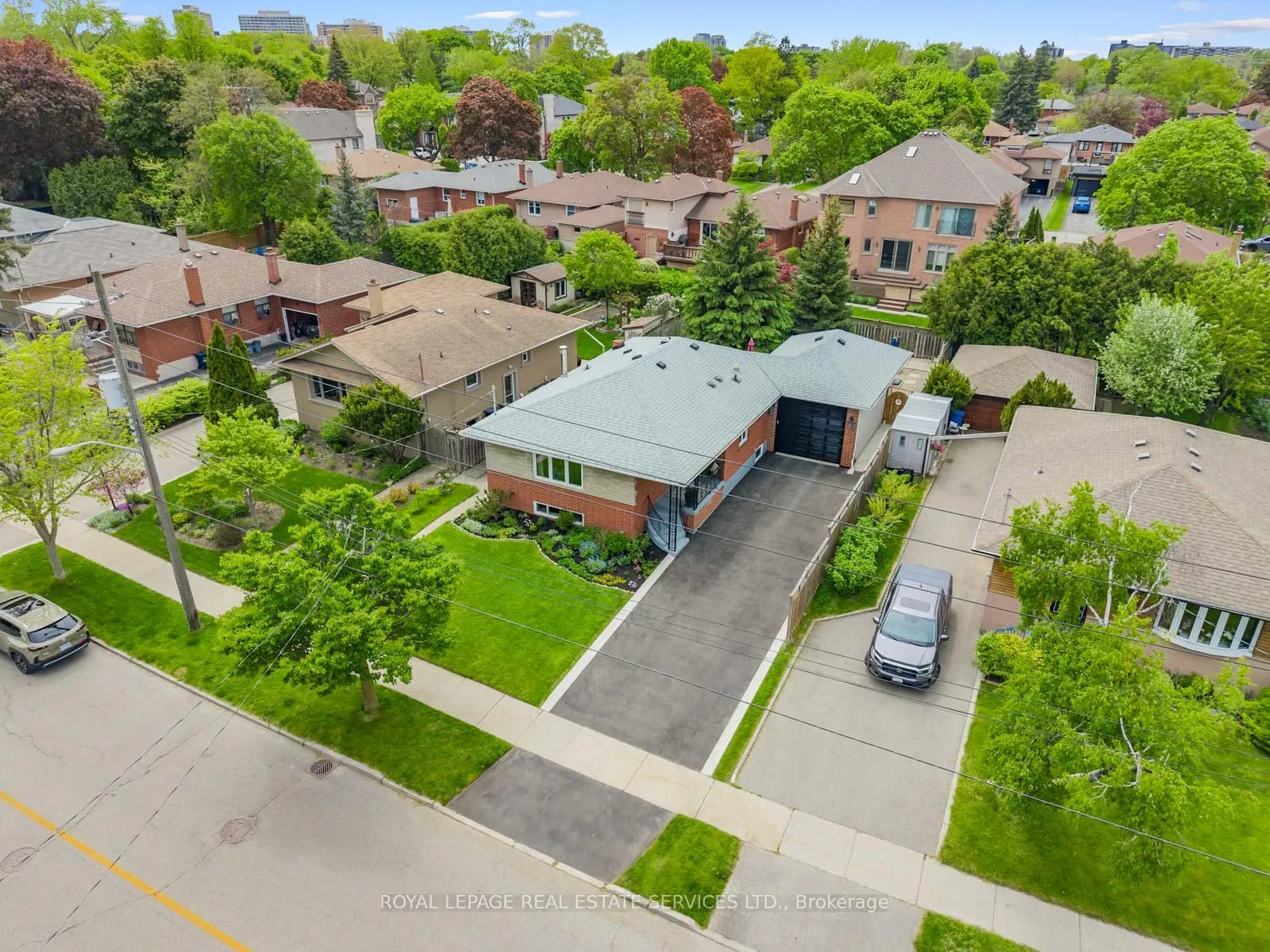 Photo 47 of 148 Wincott Drive, Etobicoke, Willowridge-Martingrove-Richview — HOMEH