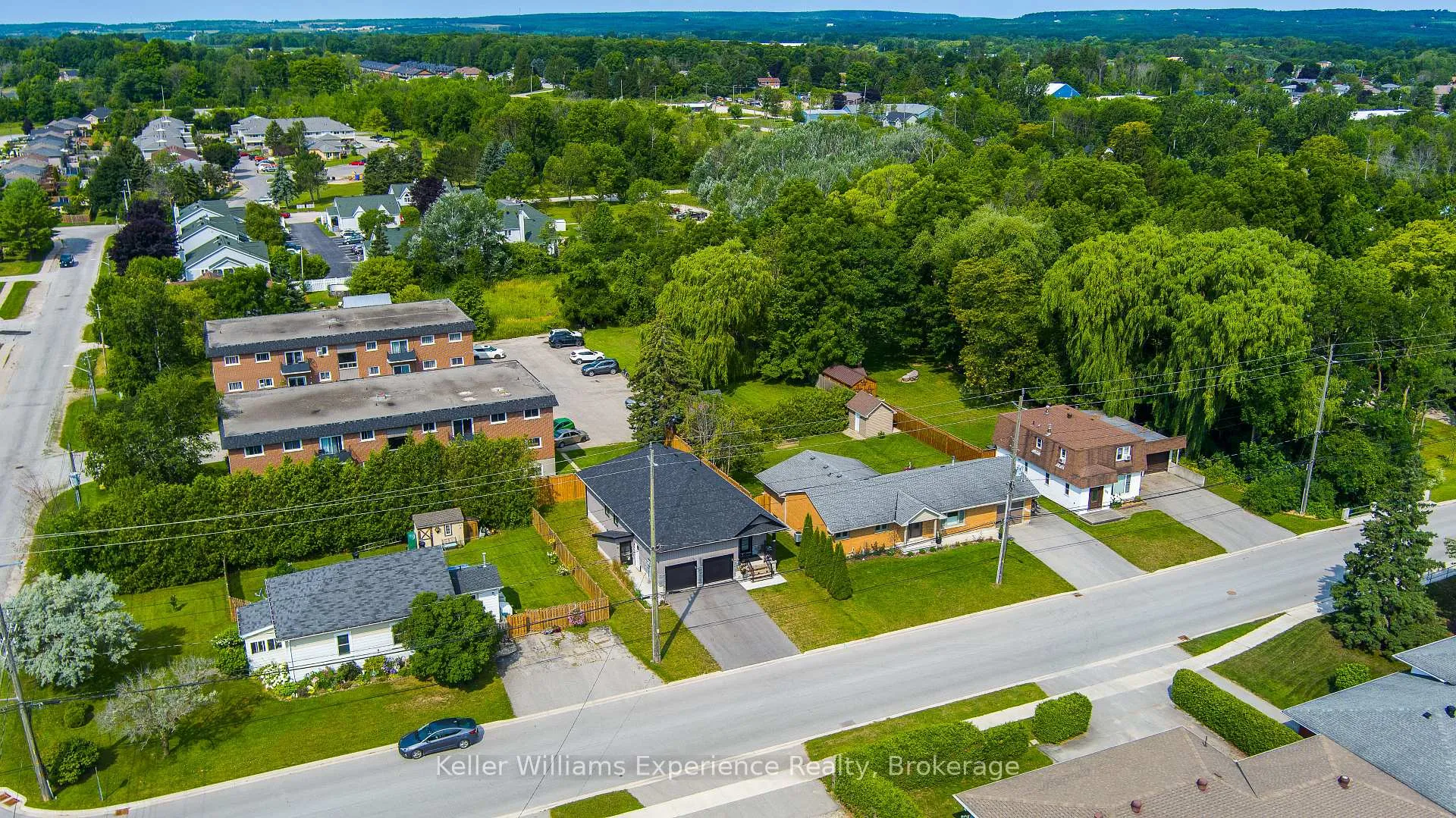 Photo 5 of 342 Thompson Street, Meaford — HOMEH