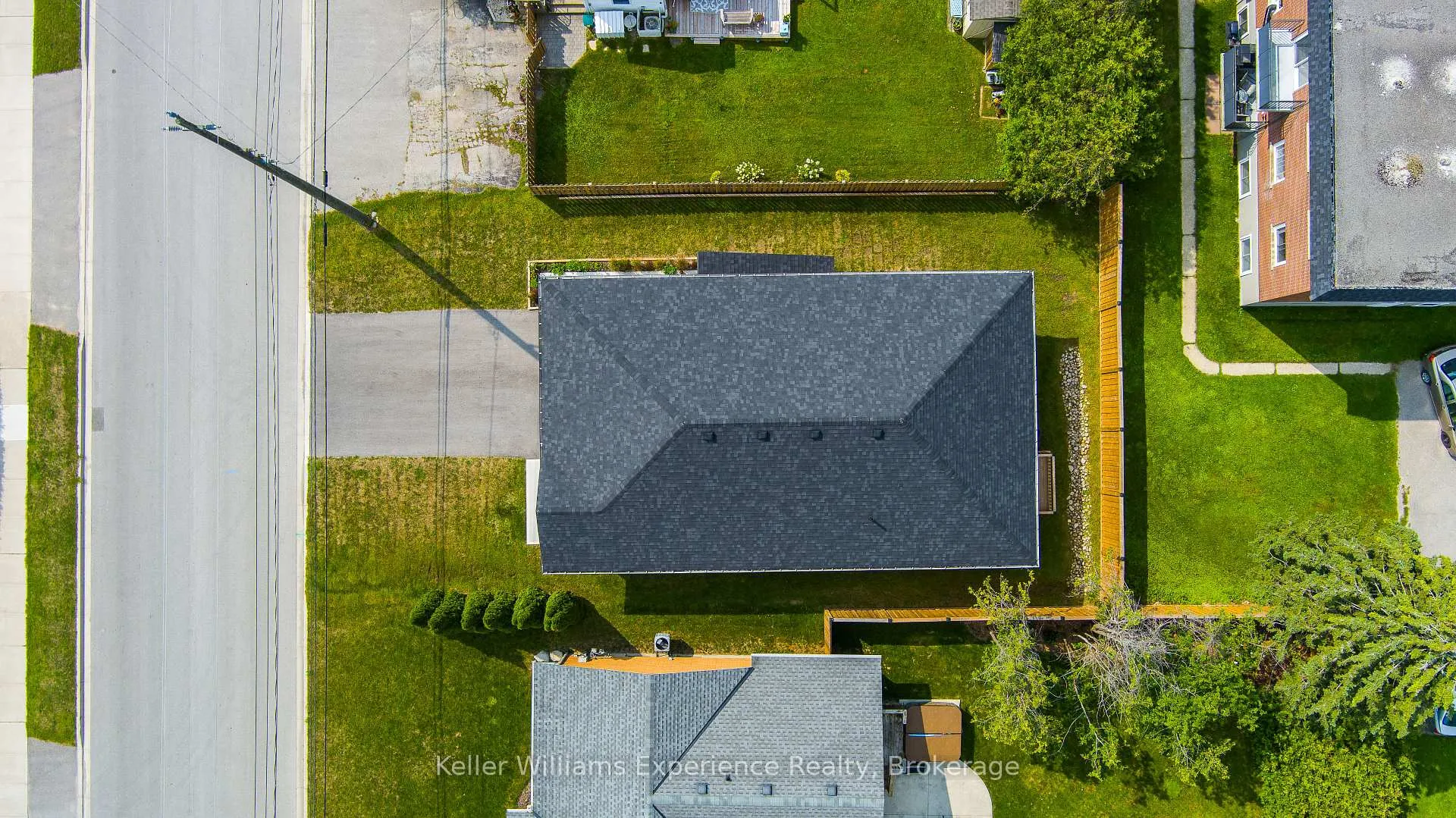 Photo 8 of 342 Thompson Street, Meaford — HOMEH