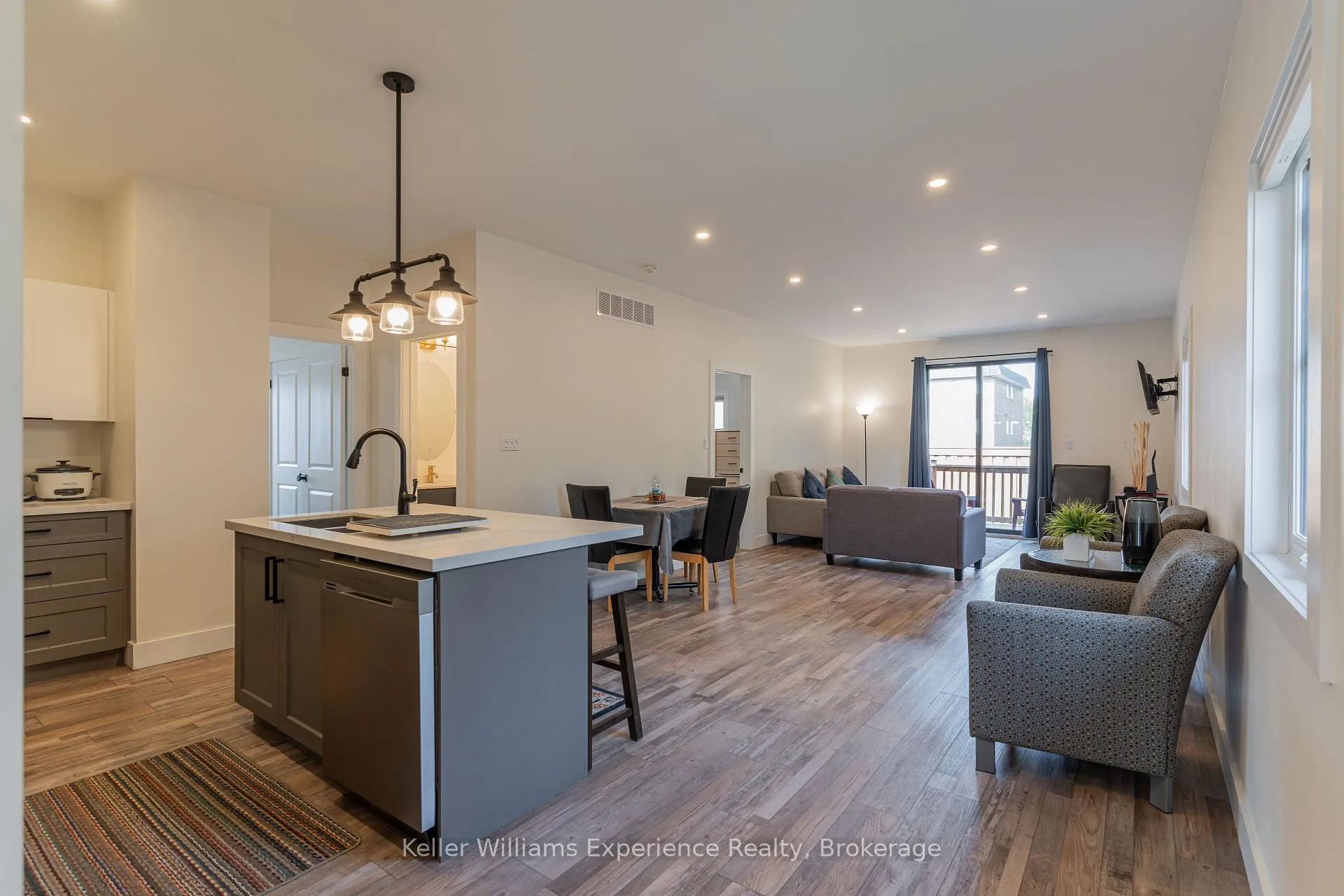 Photo 12 of 342 Thompson Street, Meaford — HOMEH