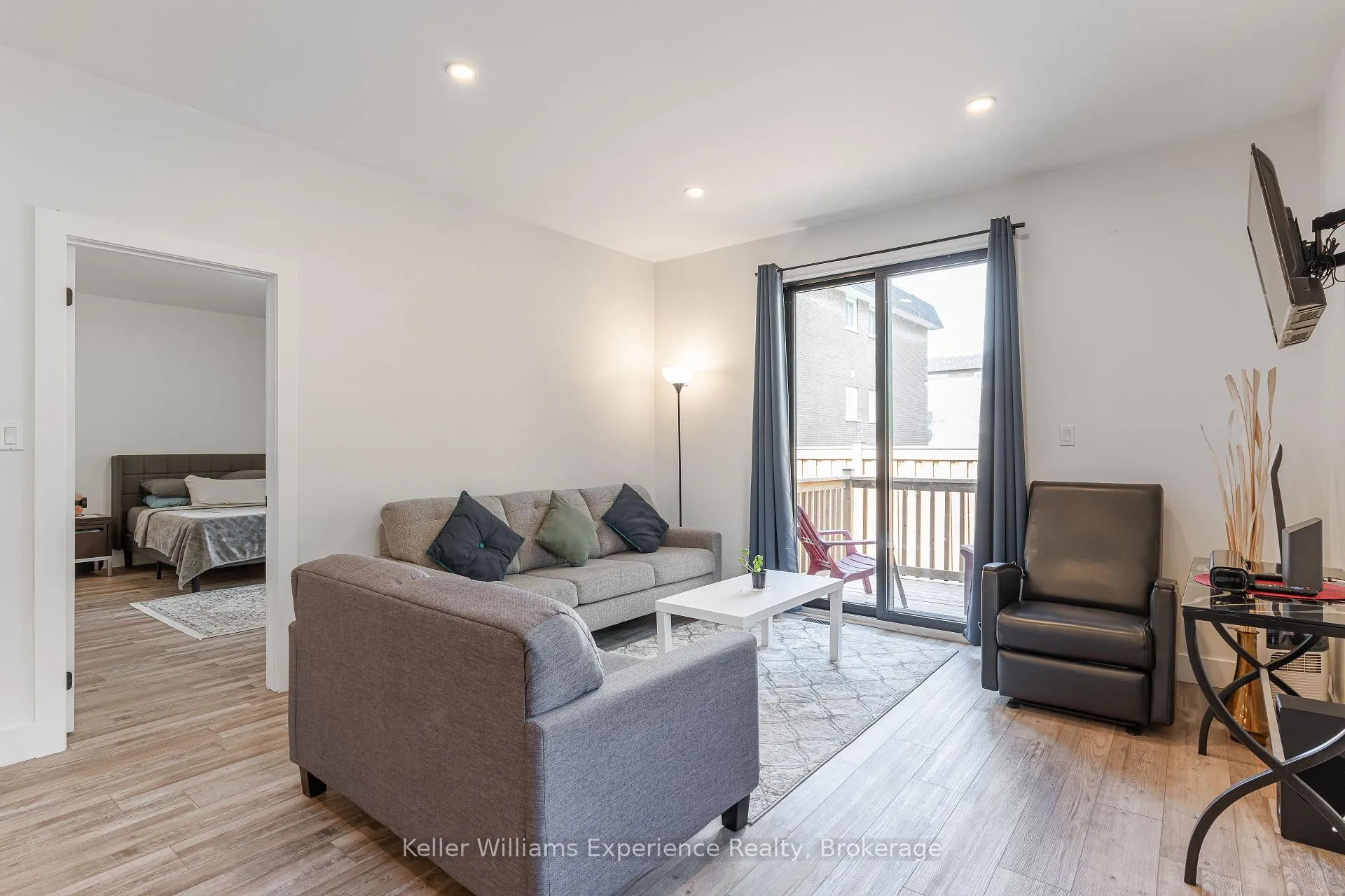 Photo 18 of 342 Thompson Street, Meaford — HOMEH