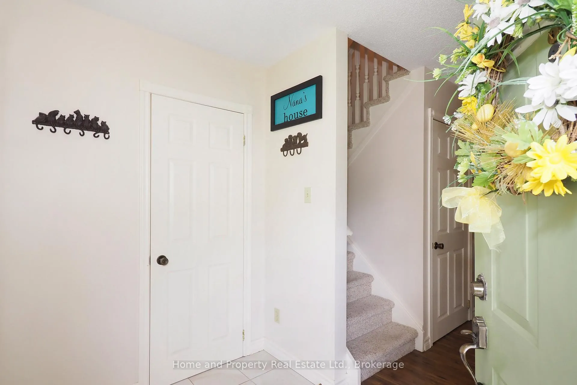 Photo 4 of 130A Miller Crescent, Minto — HOMEH