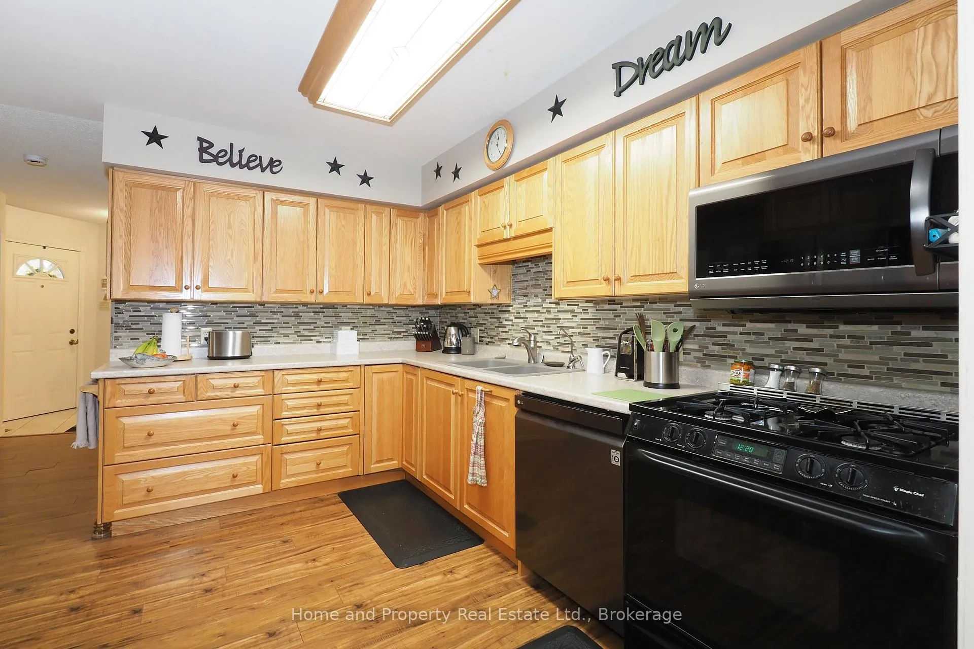 Photo 15 of 130A Miller Crescent, Minto — HOMEH