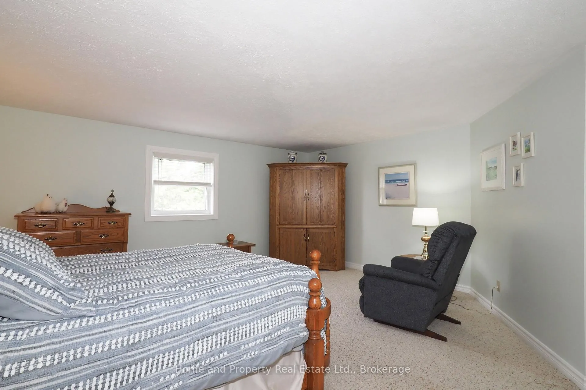 Photo 24 of 130A Miller Crescent, Minto — HOMEH