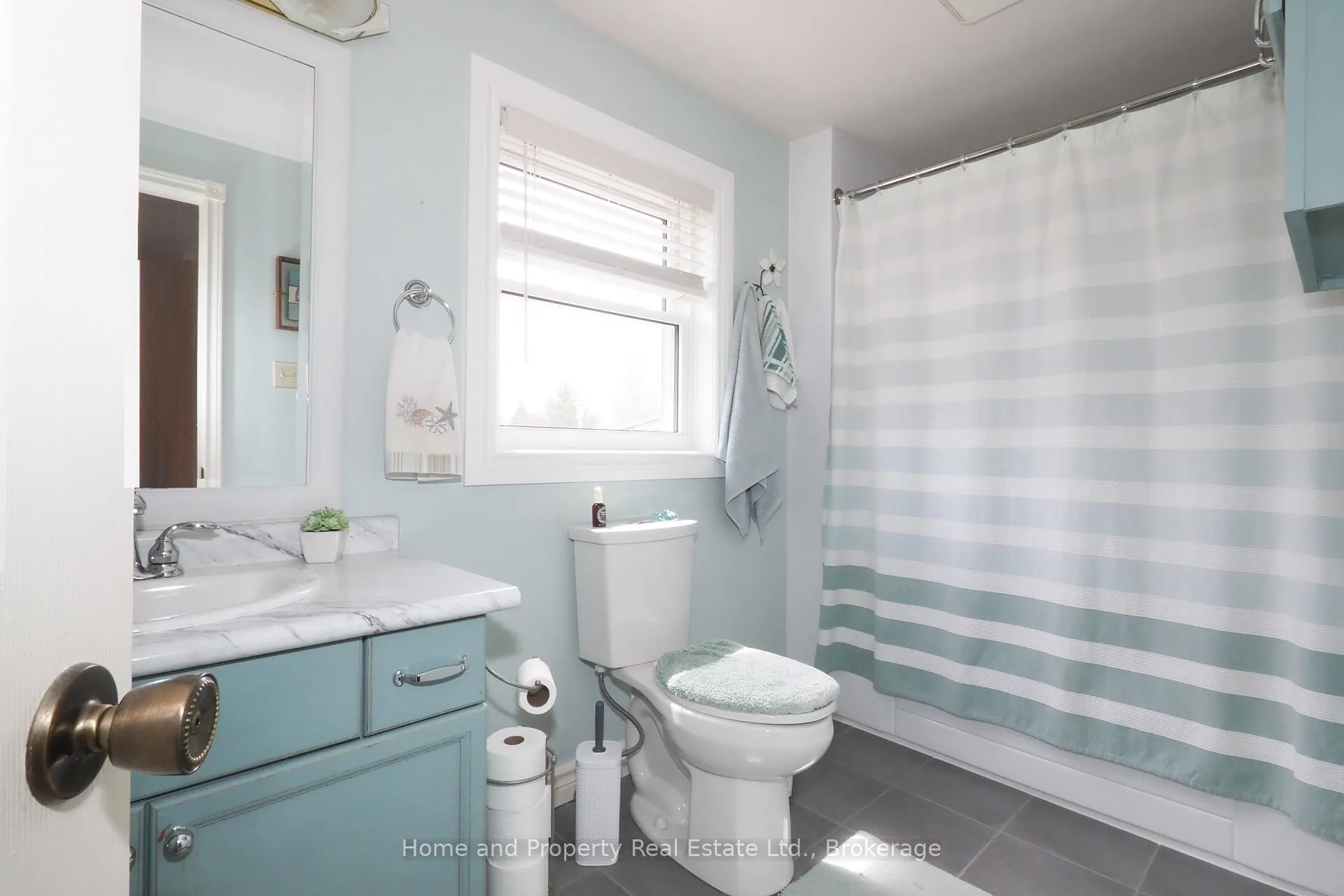 Photo 29 of 130A Miller Crescent, Minto — HOMEH