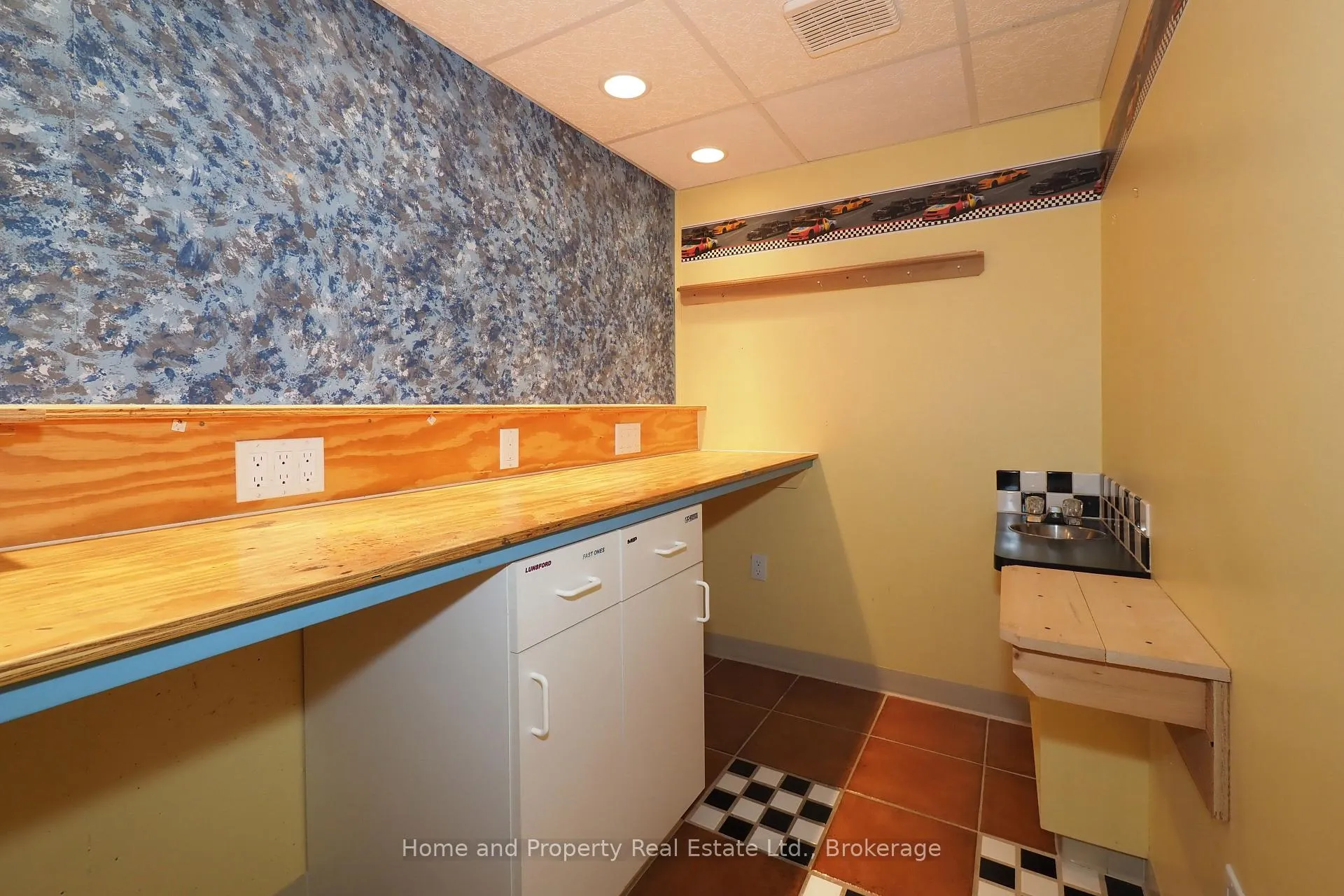 Photo 31 of 130A Miller Crescent, Minto — HOMEH