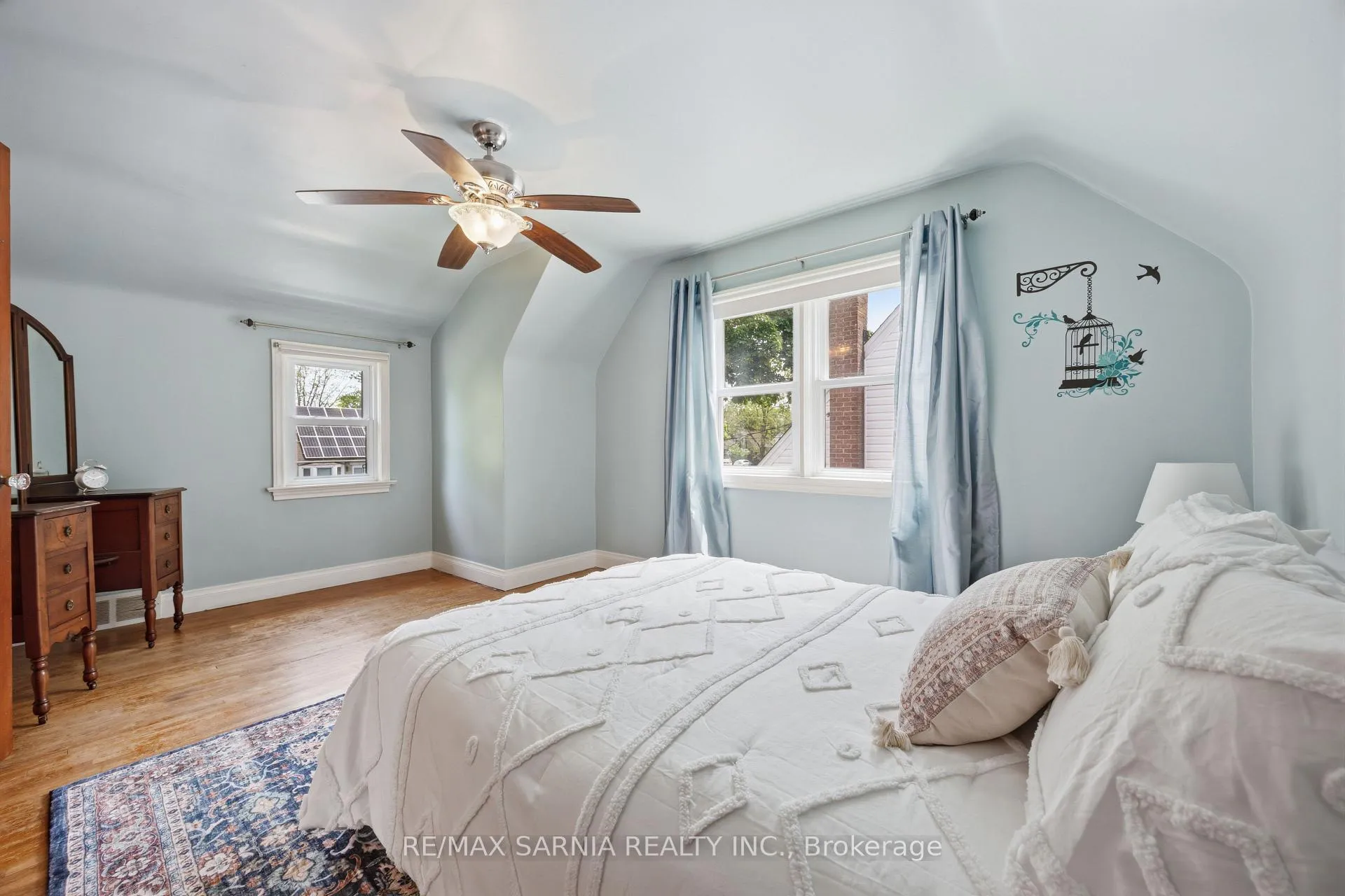 Photo 28 of 371 Mack Avenue, Sarnia — HOMEH