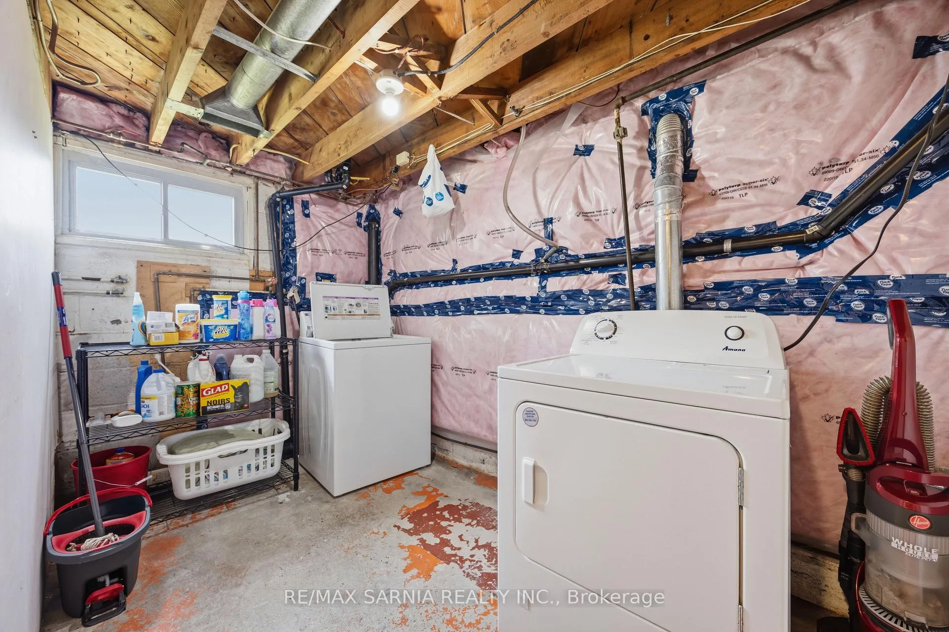 Photo 38 of 371 Mack Avenue, Sarnia — HOMEH