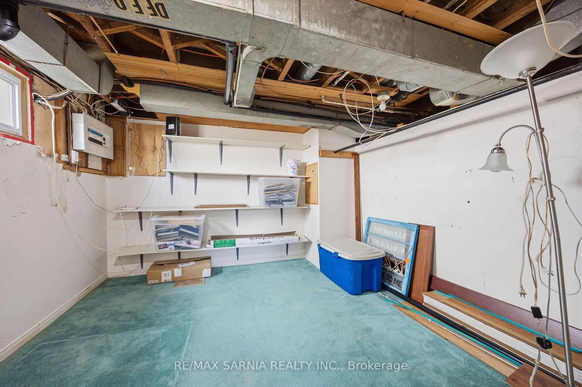 Photo 39 of 371 Mack Avenue, Sarnia — HOMEH